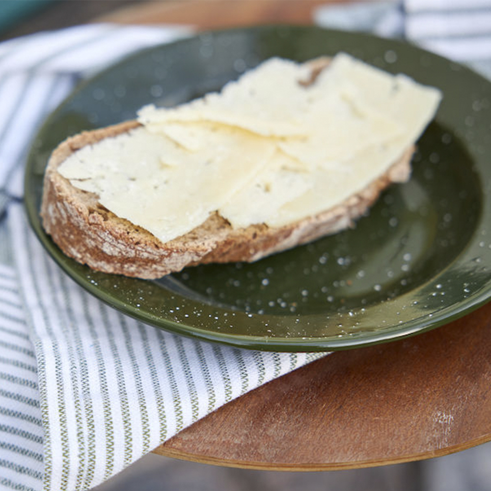 Sagaform Doris Emaljassiett 20 cm Grön