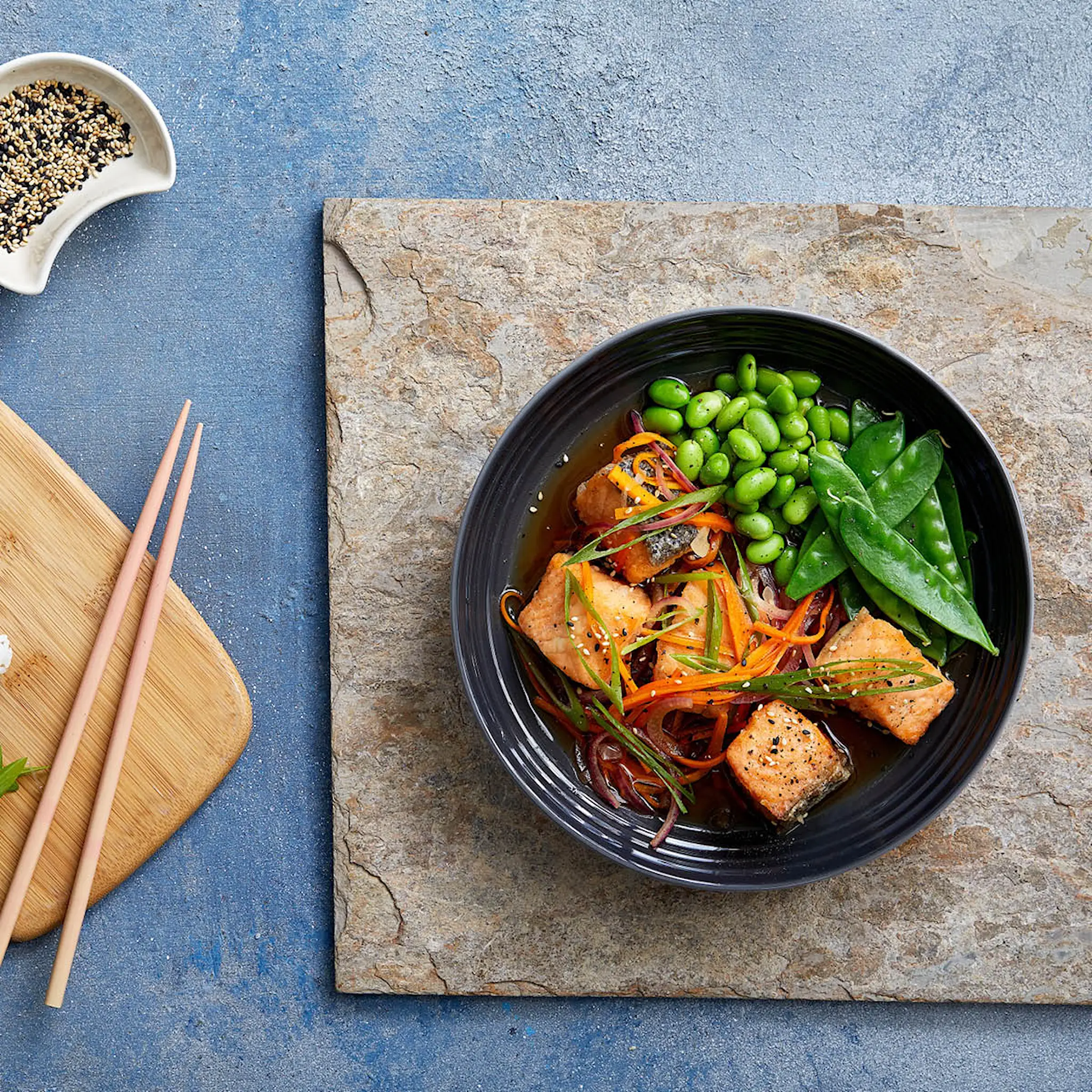 Le Creuset Signature Pastalautanen 22 cm Flint