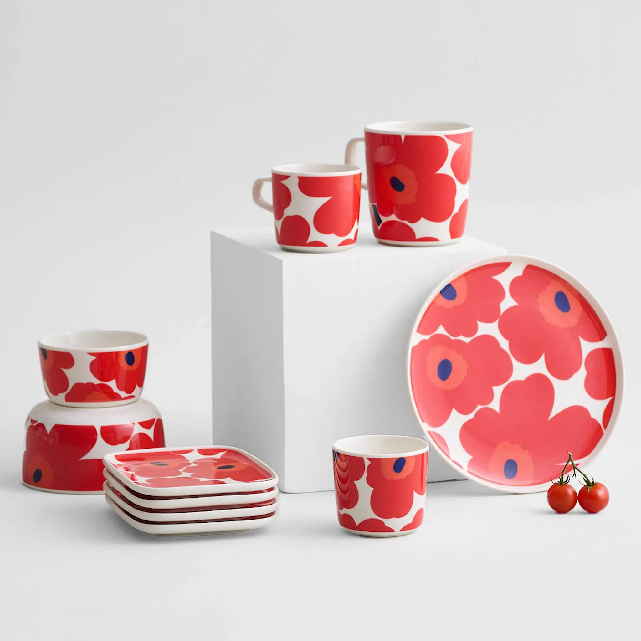 Marimekko Unikko Tallrik 15x12cm Röd/Vit/Blå