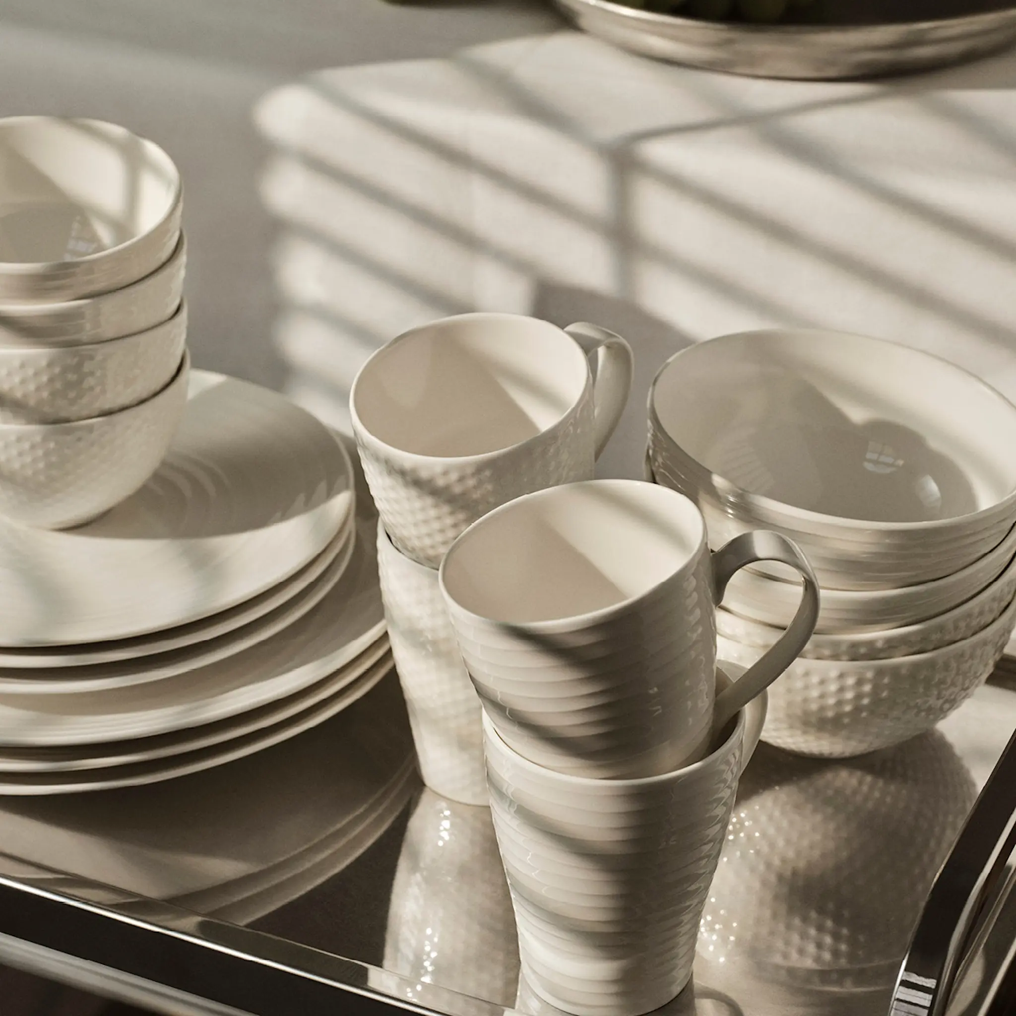 Design House Stockholm Blond Lautanen 28 cm Stripe Valkoinen