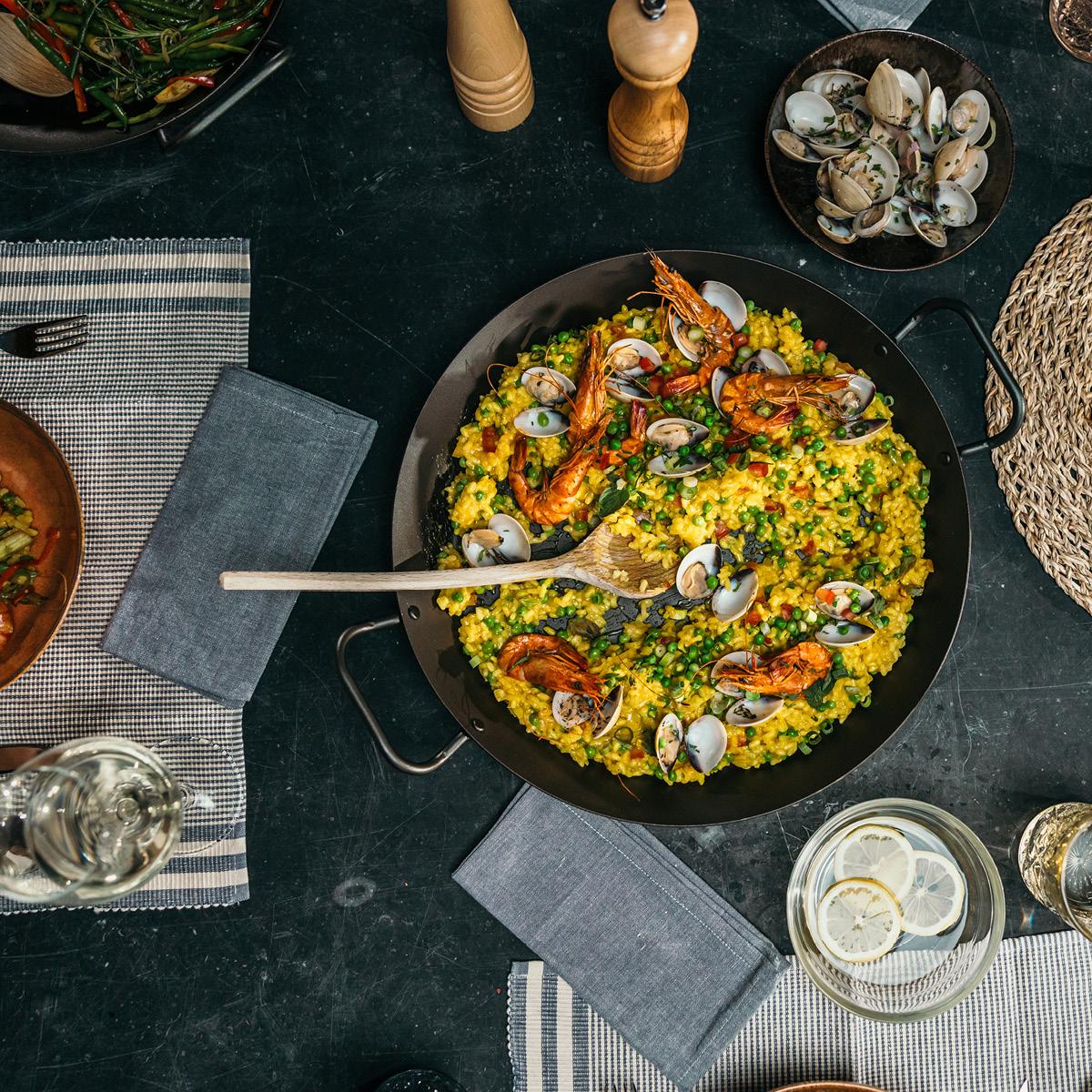 Skottsberg Paellapanne i kullstål 28 cm