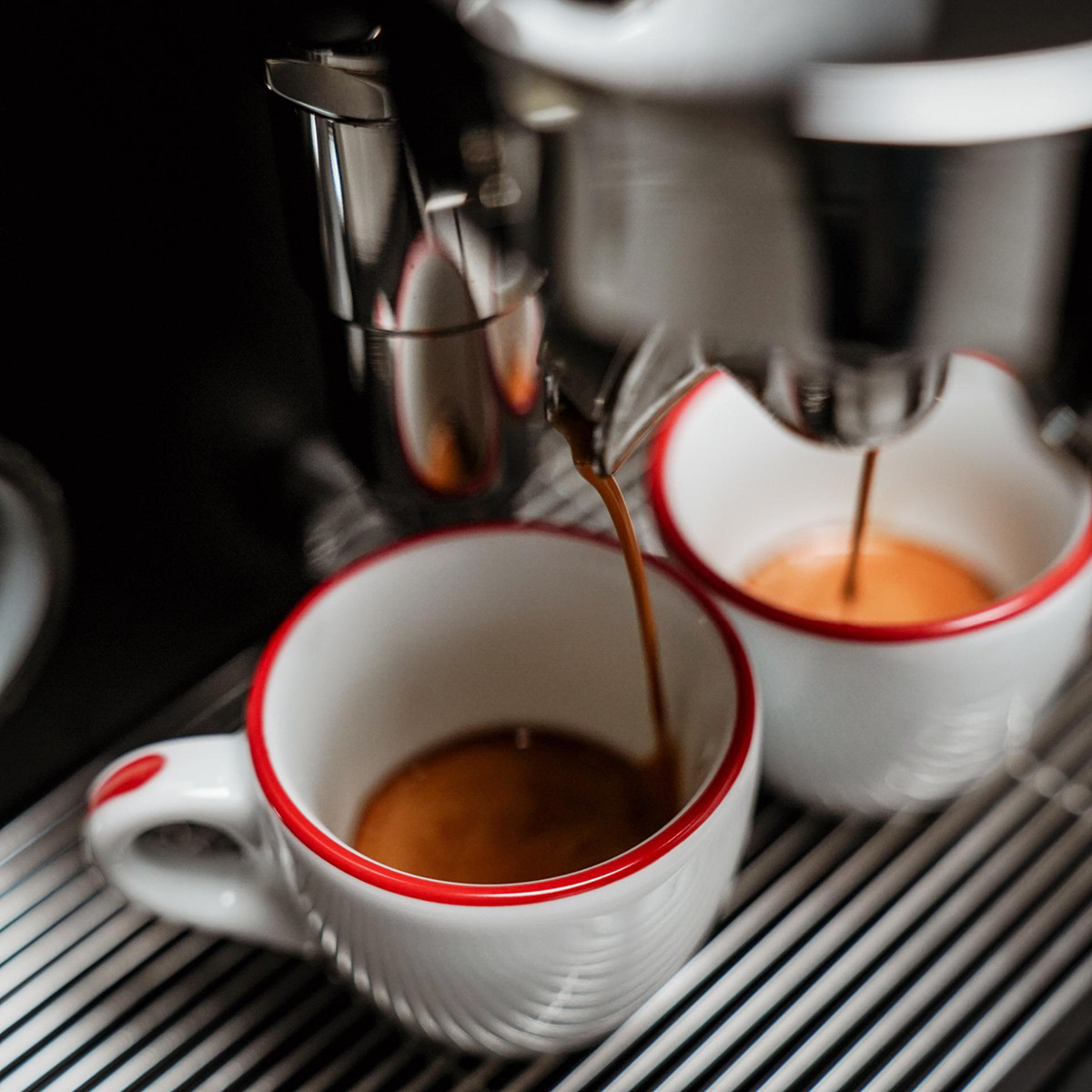 La Pavoni New Cellini Classic Nera Semiproffessionell Manuell Kaffemaskin Svart