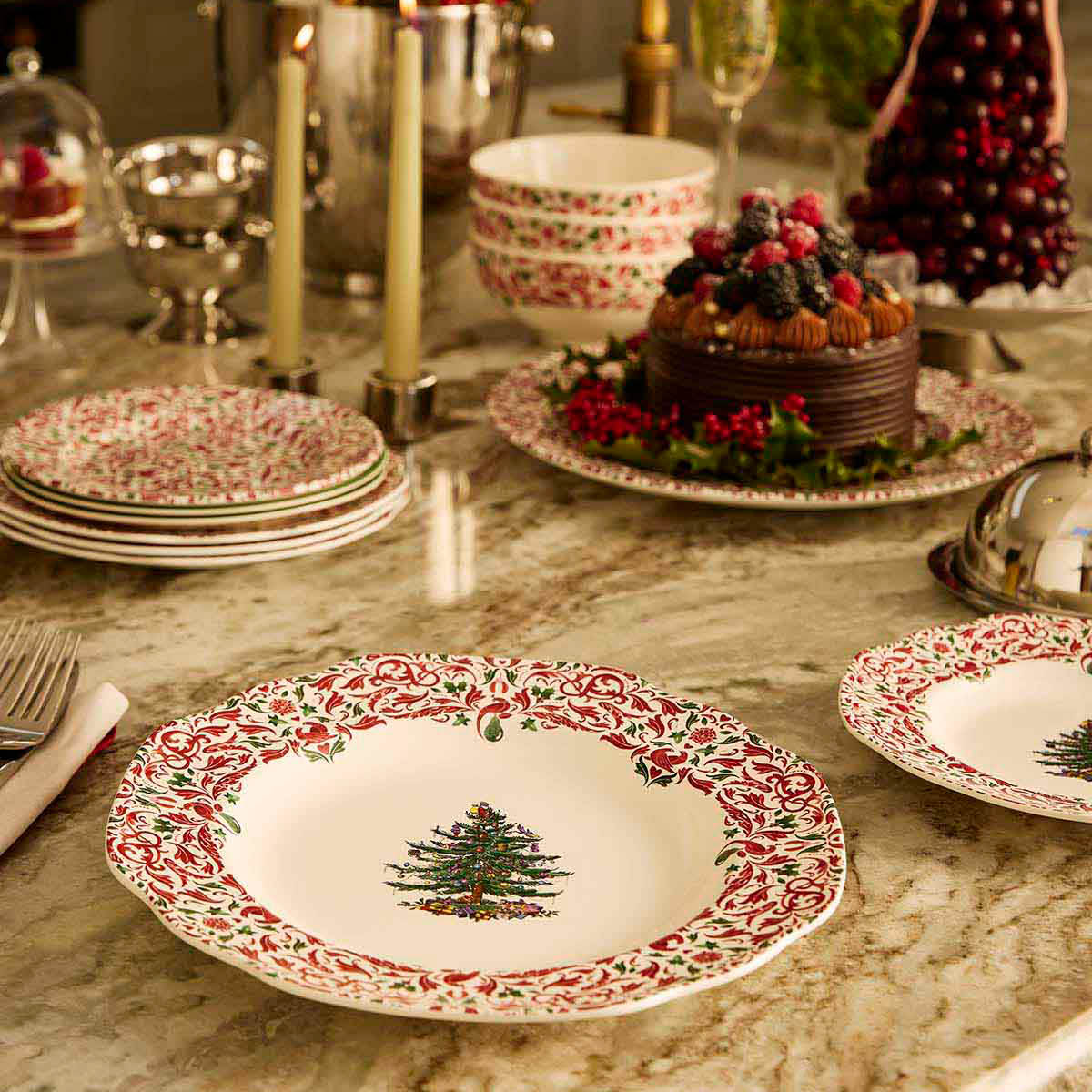 Spode Christmas Tree Yuletide Scalloped tallrik 20 cm