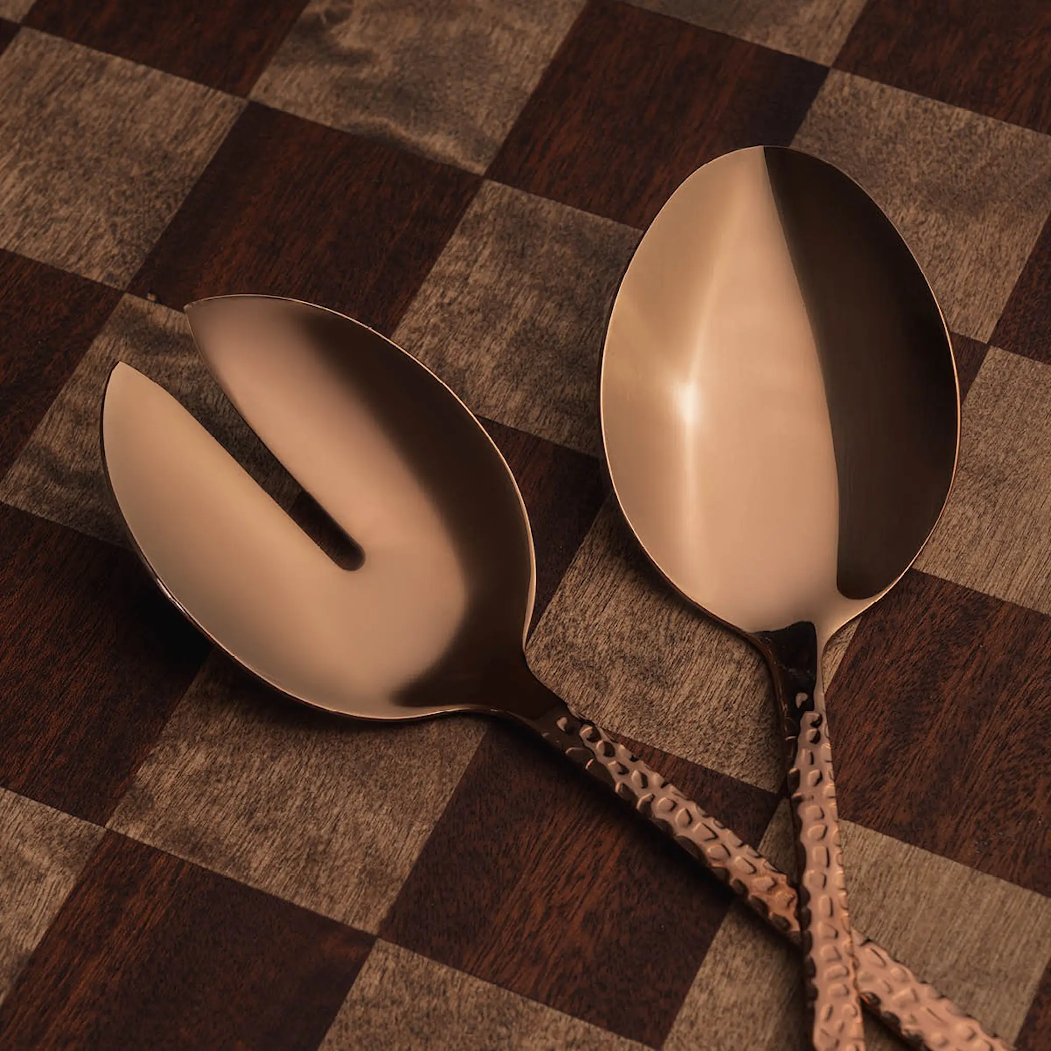 Vargen & Thor Fenix salladsbestick 2 delar koppar