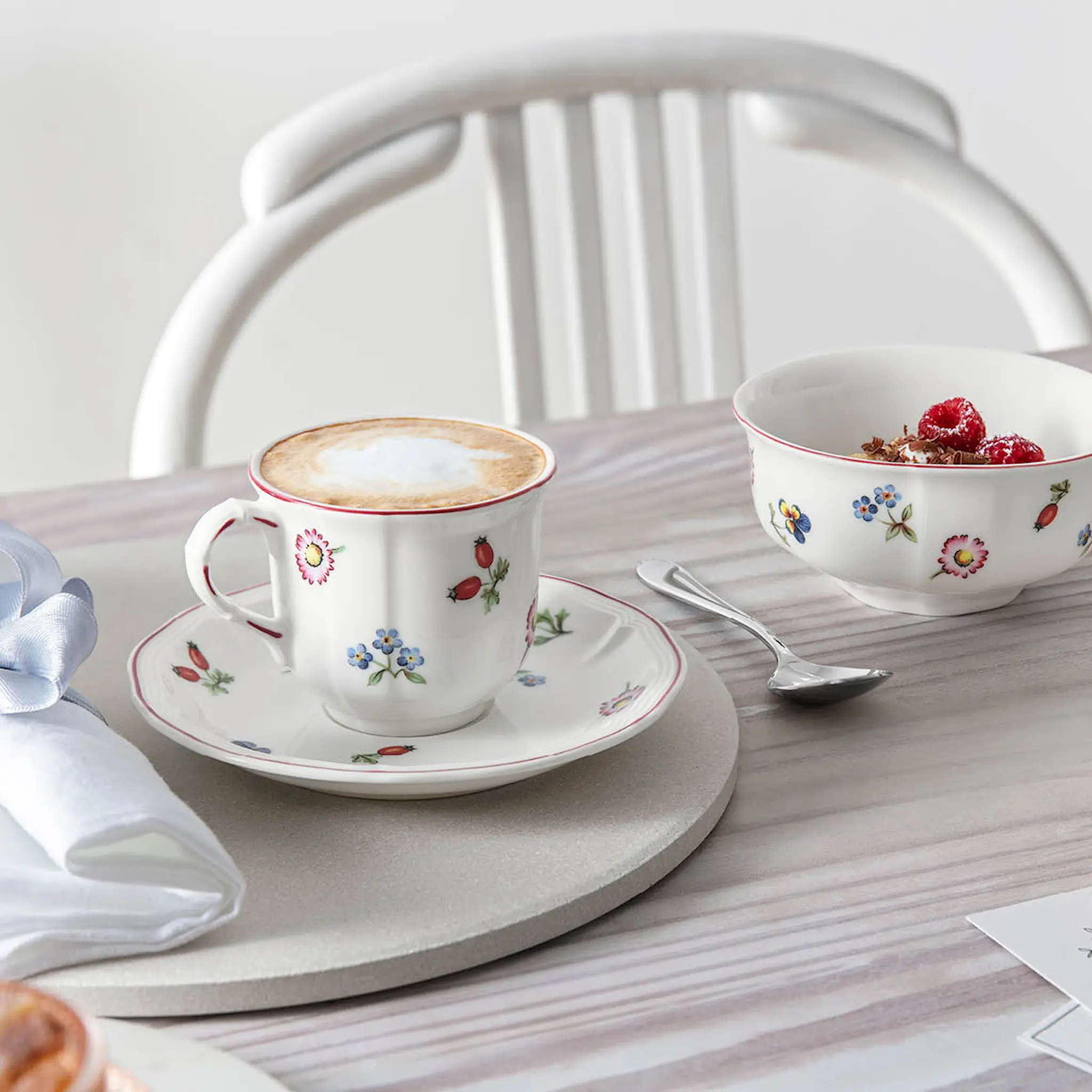 Villeroy & Boch Petite Fleur fat til tekopp och kaffekopp