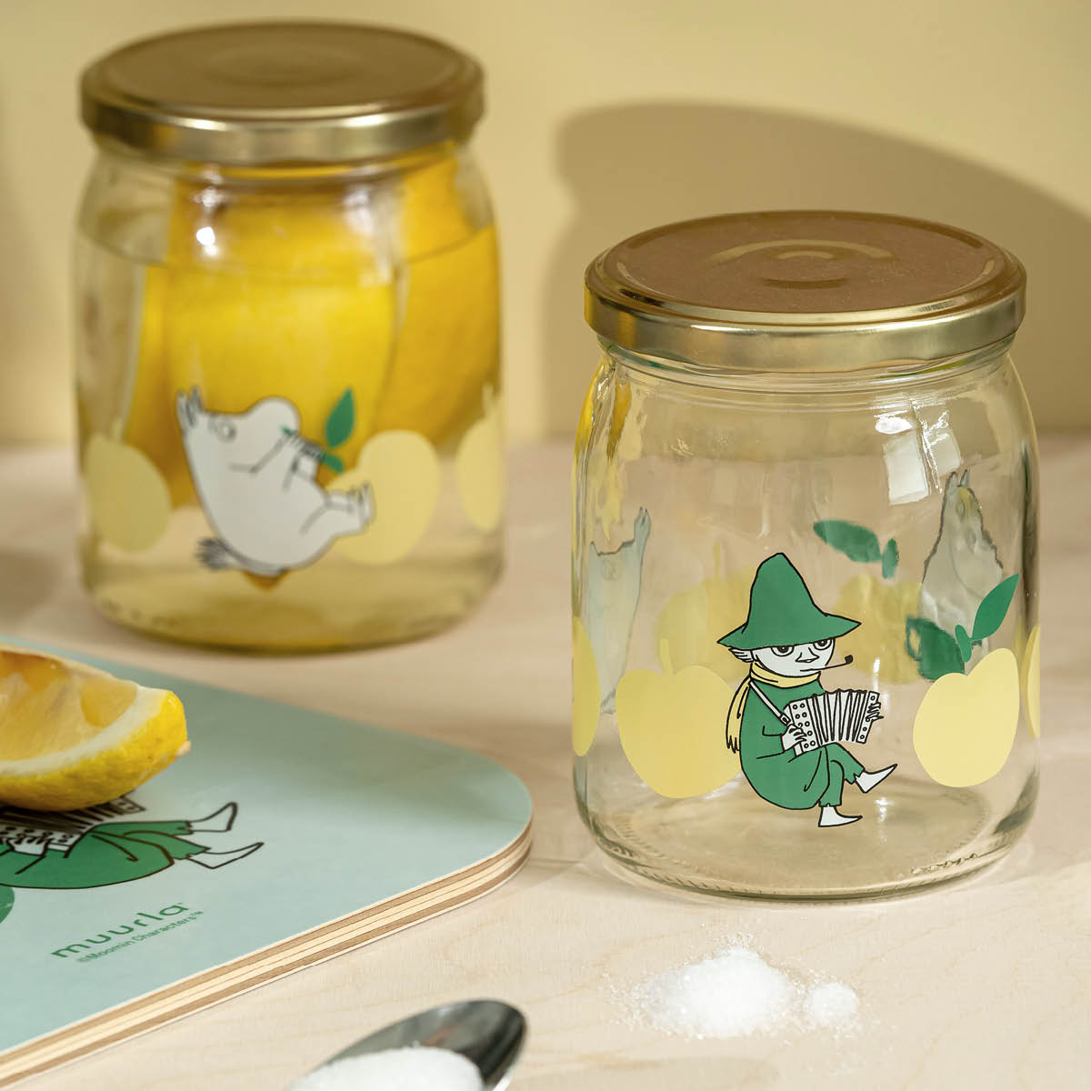 Muurla Mumin glasburk 0,5 L Glada Äpplen