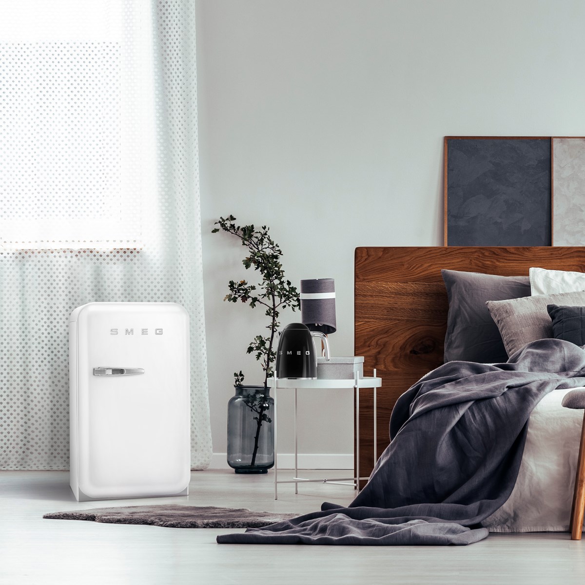 Smeg Minibar FAB5R høyrehengt hvit