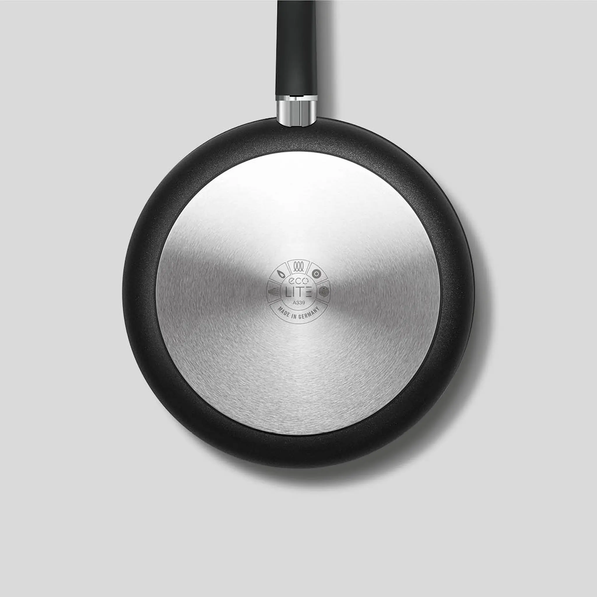 Woll Eco Lite Paistokasari irrotettava kahva 28 cm