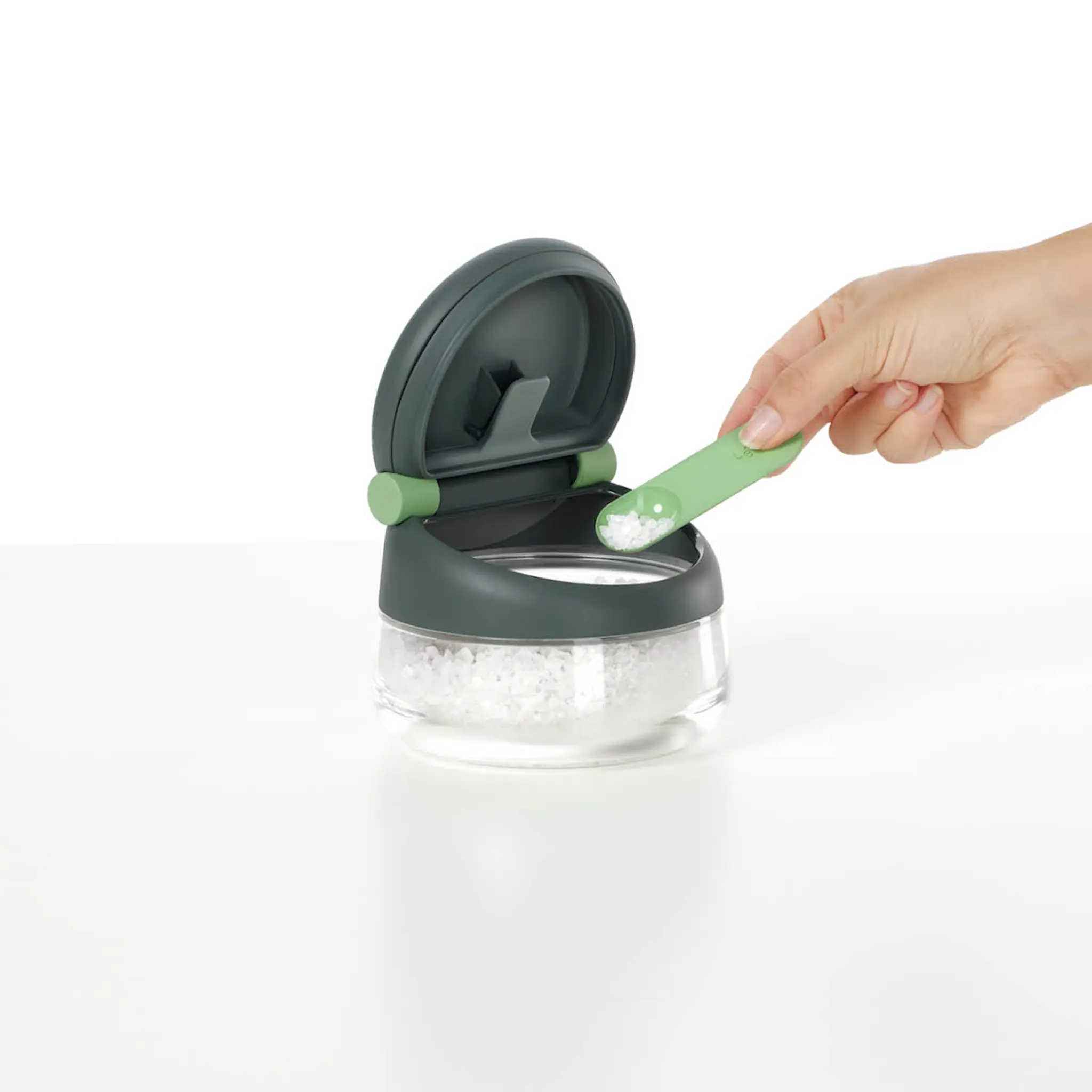 Lékué Saltbehållare med presslock 12 cm grå/klar