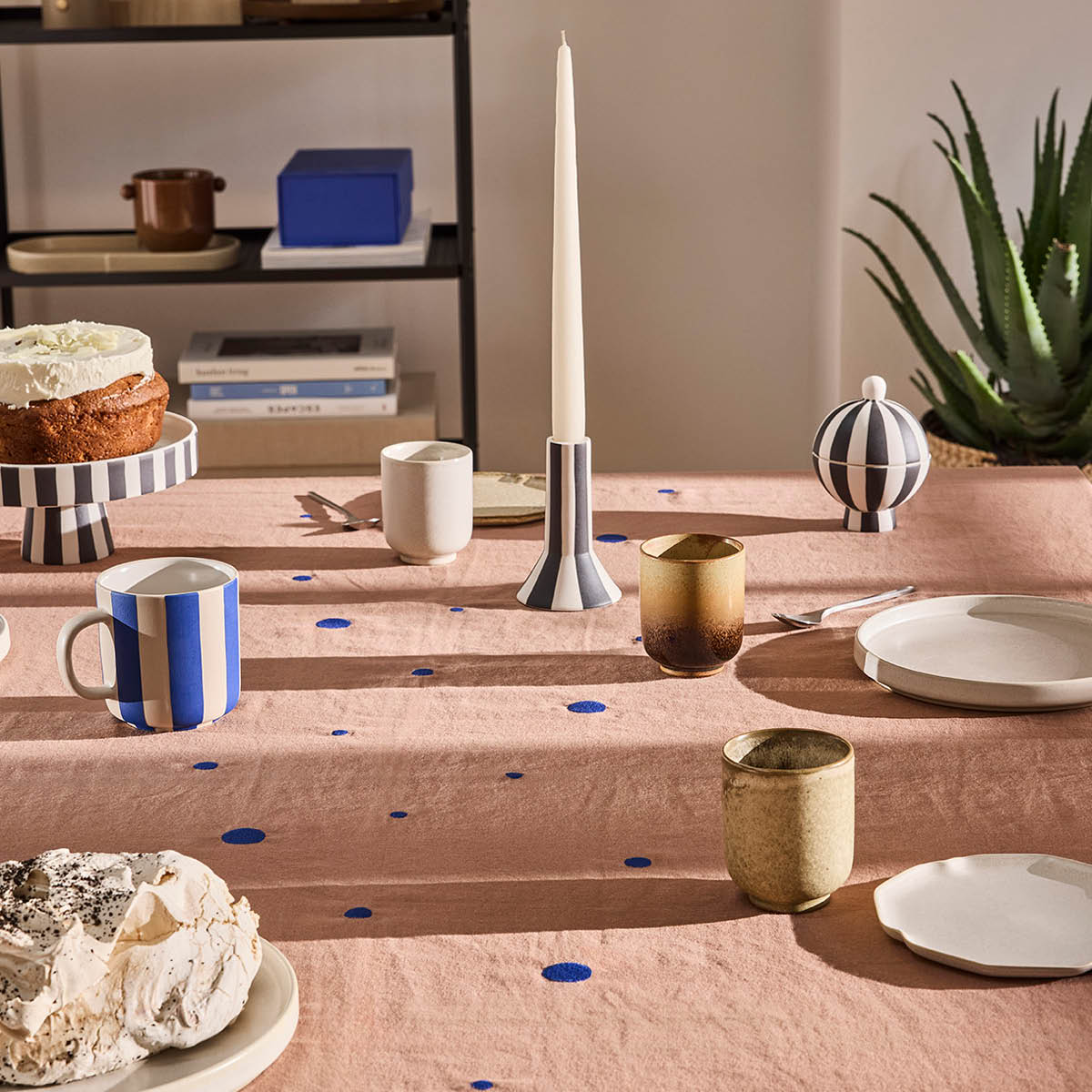 OYOY Nori Pöytäliina 260x140 cm Terracotta/Optic Blue