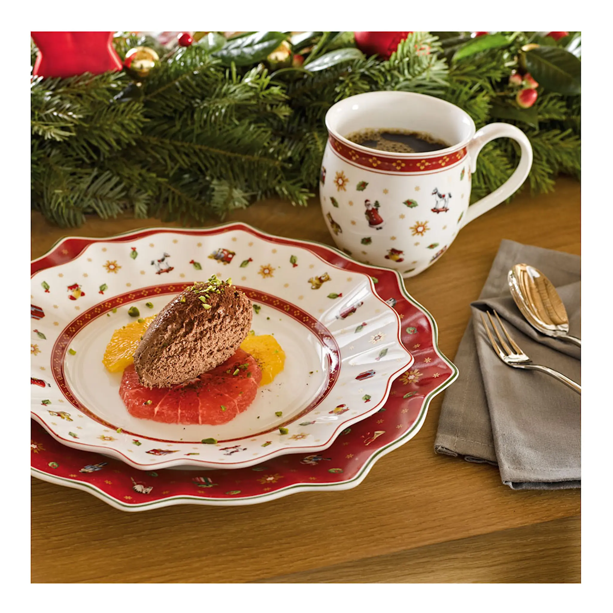 Villeroy & Boch Toy's Delight mugg 39 cl vit/röd