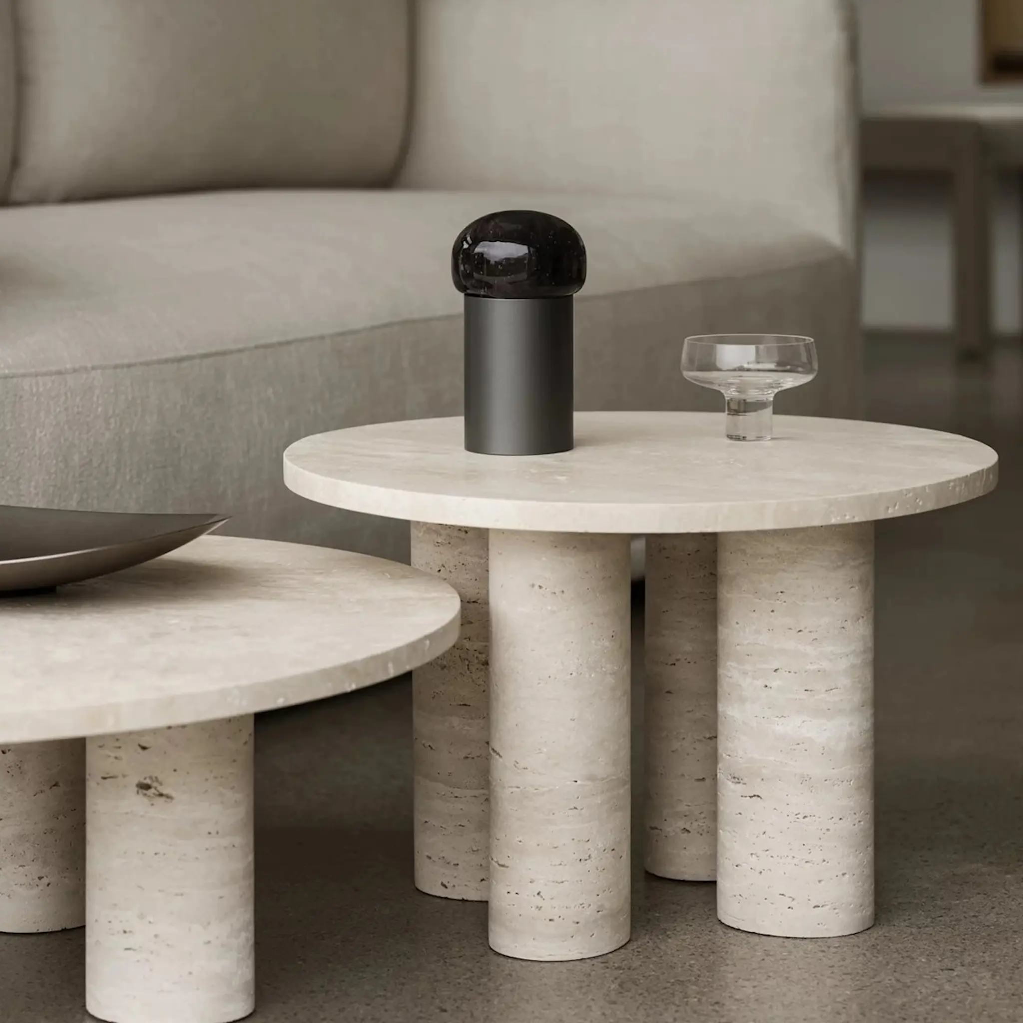 Blomus Iris LED-lampe 18 cm gun metal hover