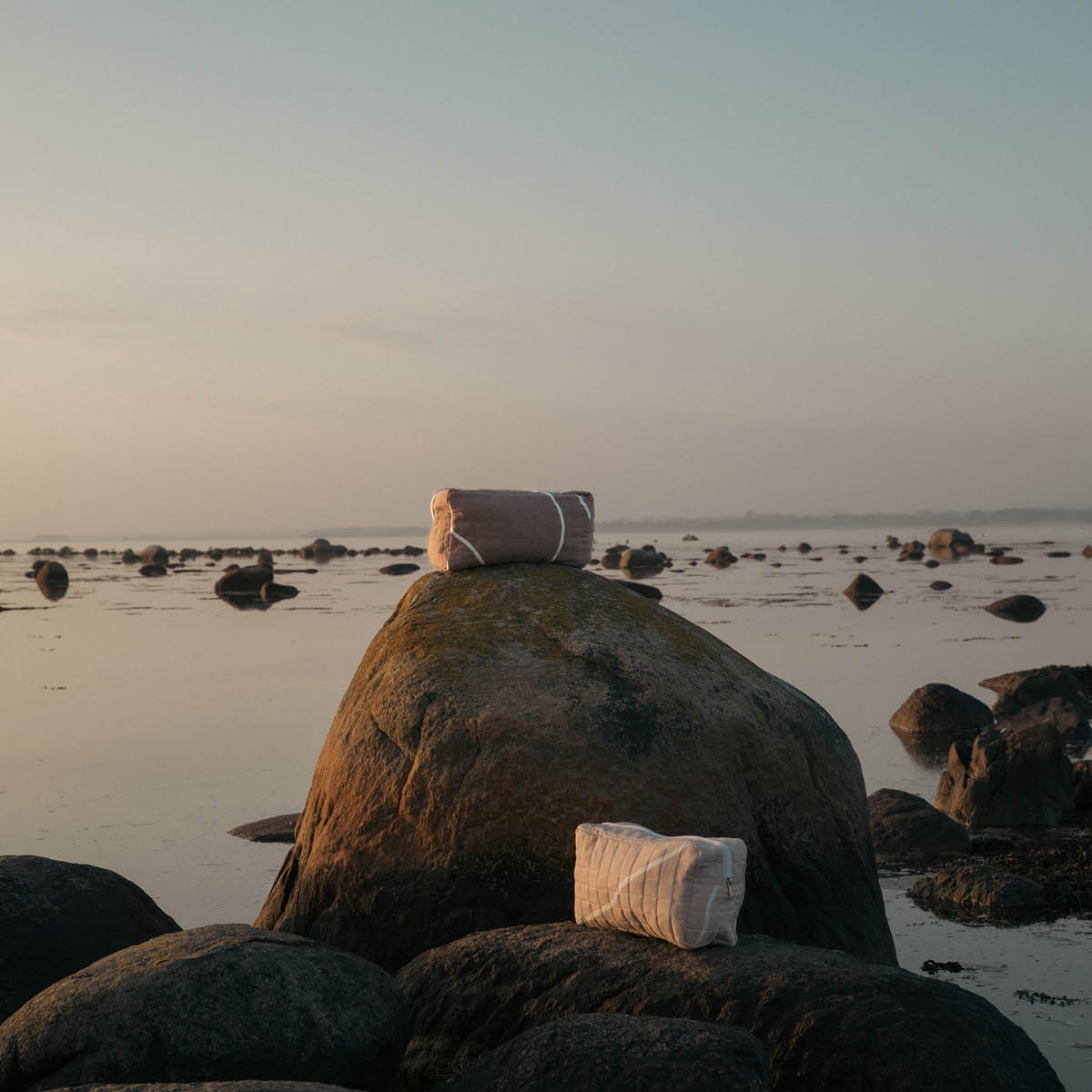 The Organic Company Reconnect toalettmappe leire