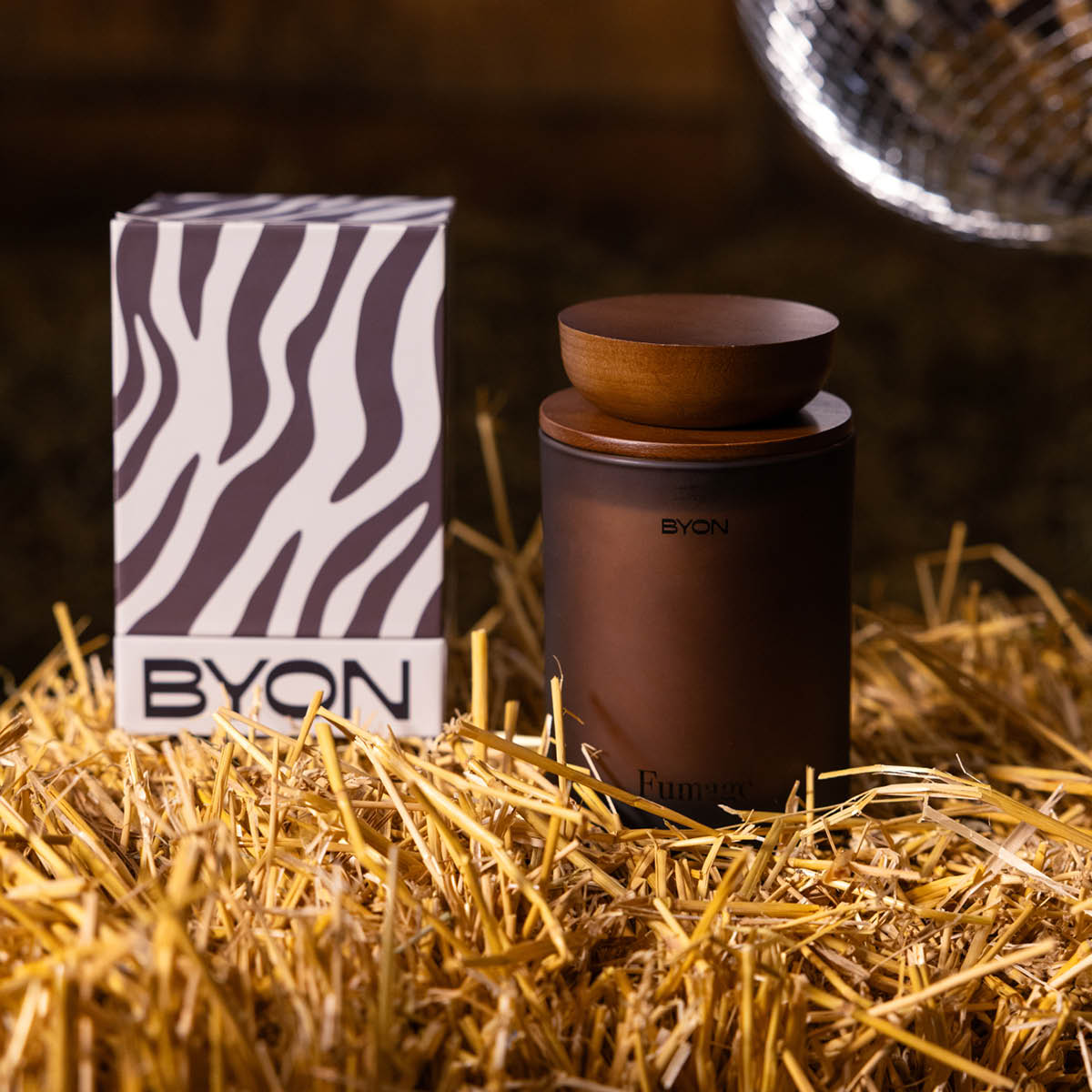 ByOn Fumage duftlys 14,5 cm 55t