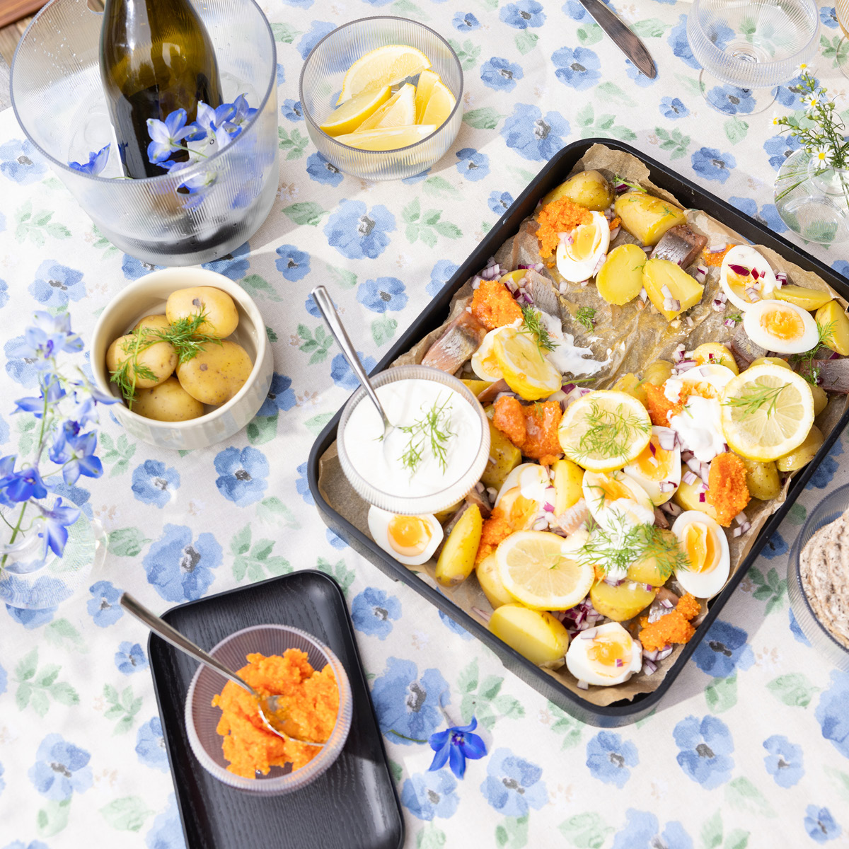 Sagaform Eden vaxad duk 150x250 cm blå mix