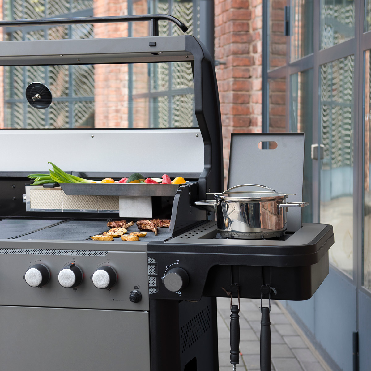 Mustang Sapphire gasolgrill 5+2