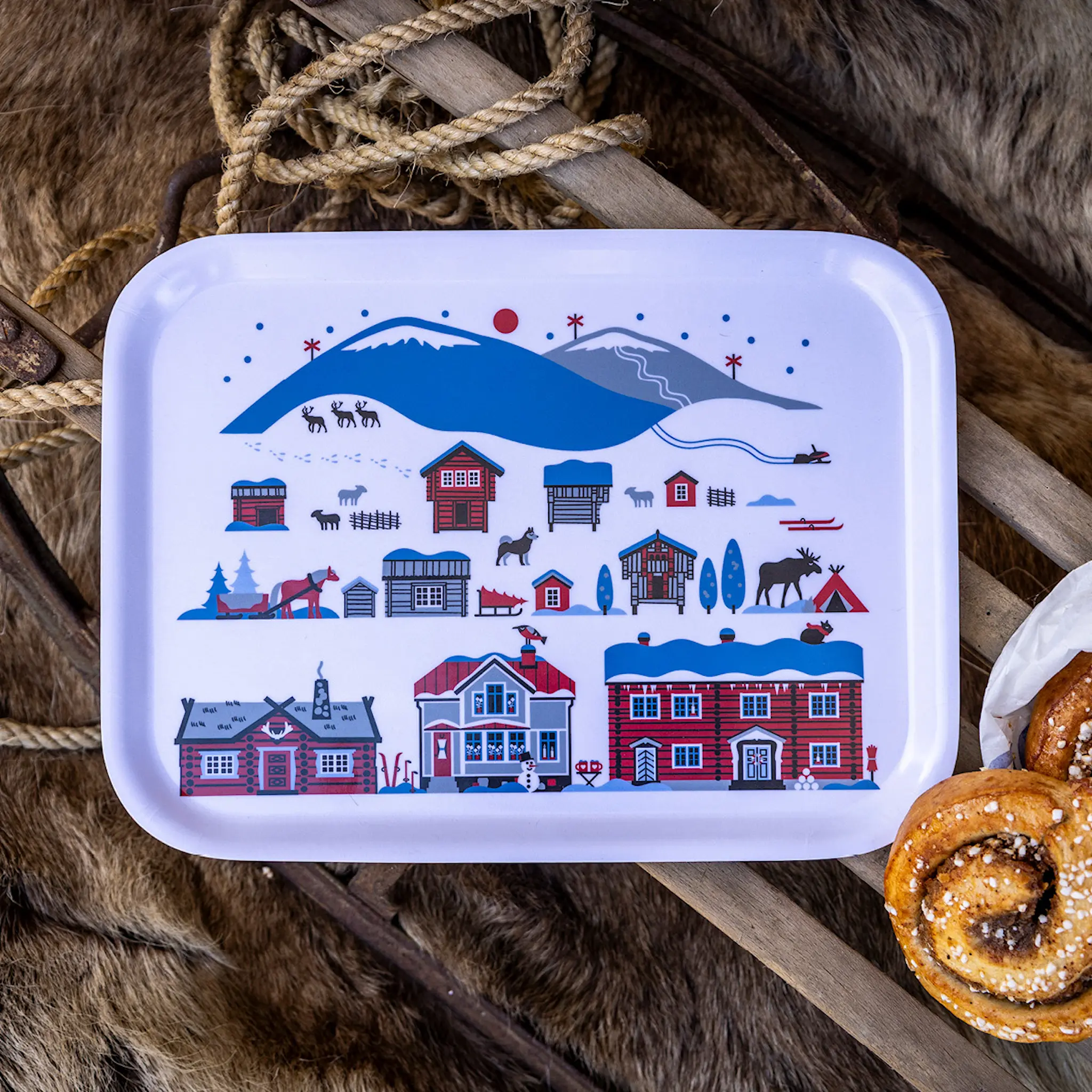 Citronelles Scandinavian Mountains Tarjotin 27x20 cm Winter Mountains