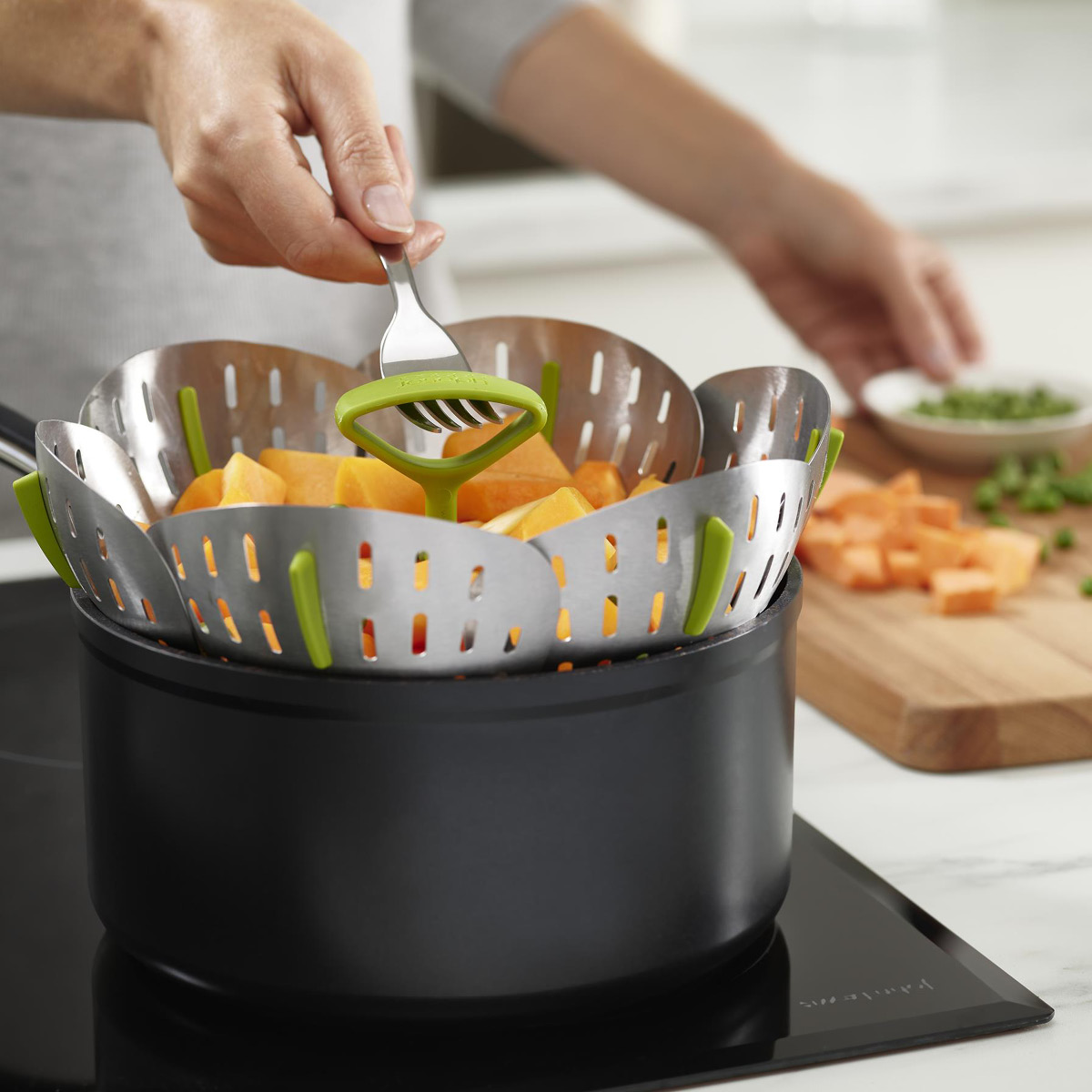 Joseph Joseph Bloom Steel Ångkorg 16 cm