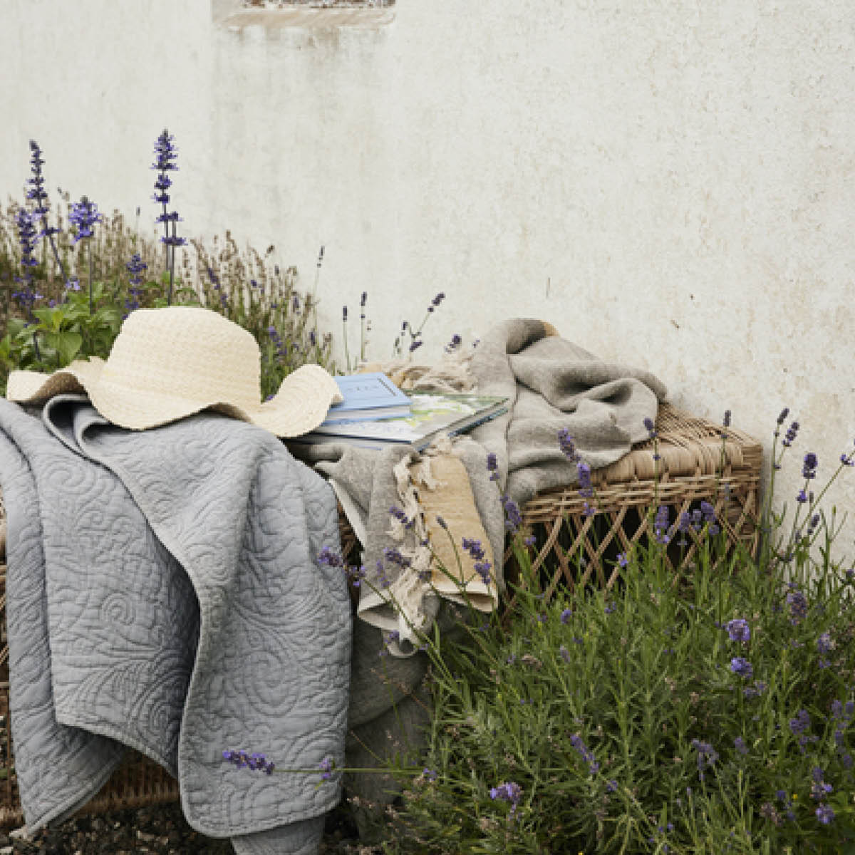 Lene Bjerre Isabelle Huopa 170x130 cm Salvianvihreä