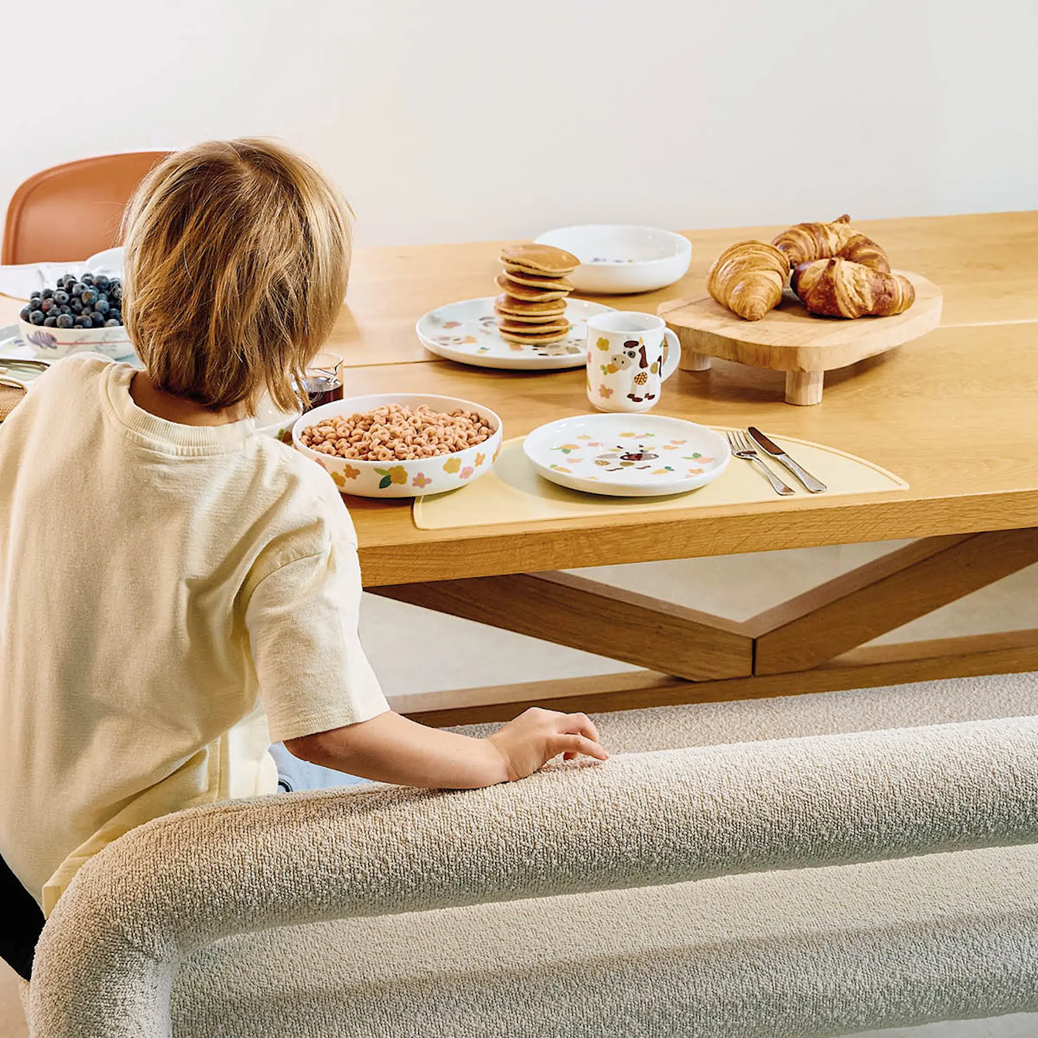 Thomas Farm Lasten astiasto 3 osaa