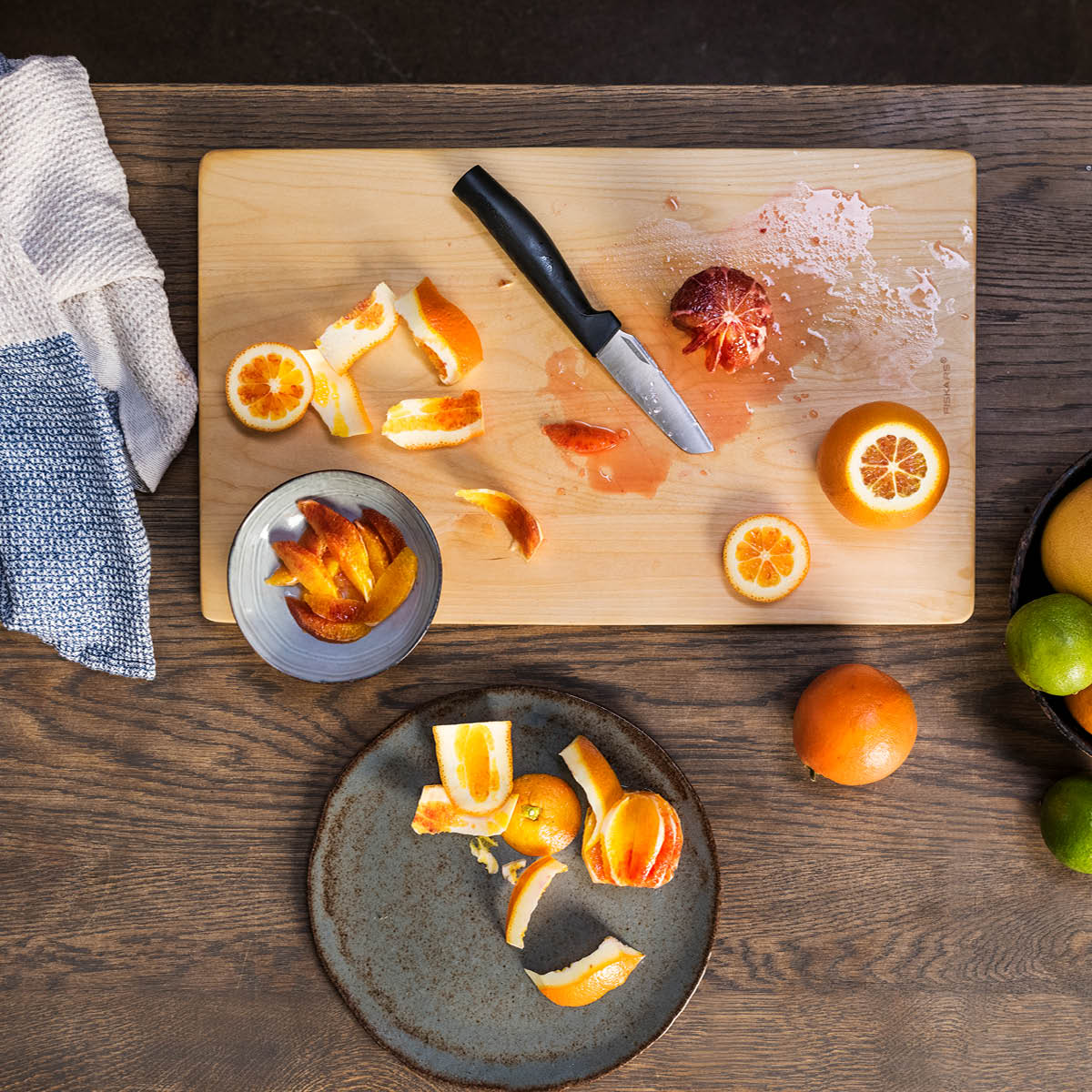 Fiskars Hard Edge Kuorimaveitsi 9 cm