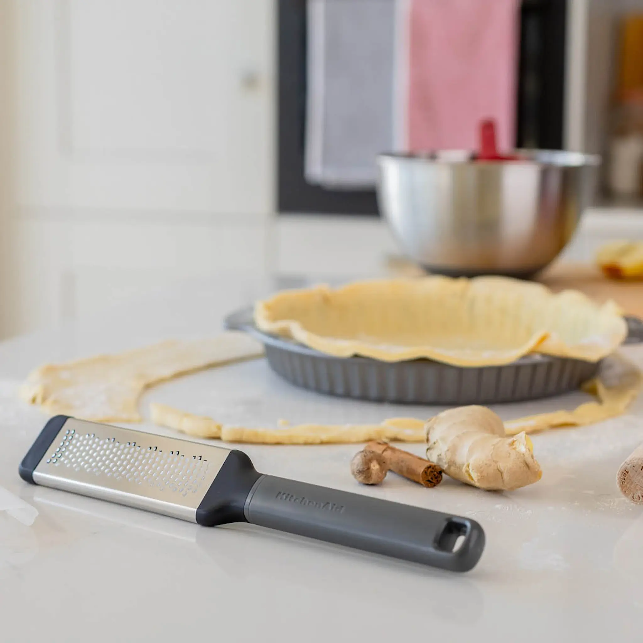 KitchenAid KitchenAid Classic rivjärn fin 29 cm charcoal grey