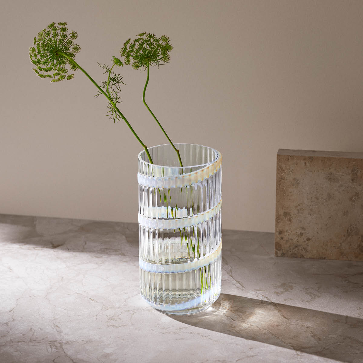 Lyngby Porcelæn Lyngby Maljakko 25 cm Swirl White