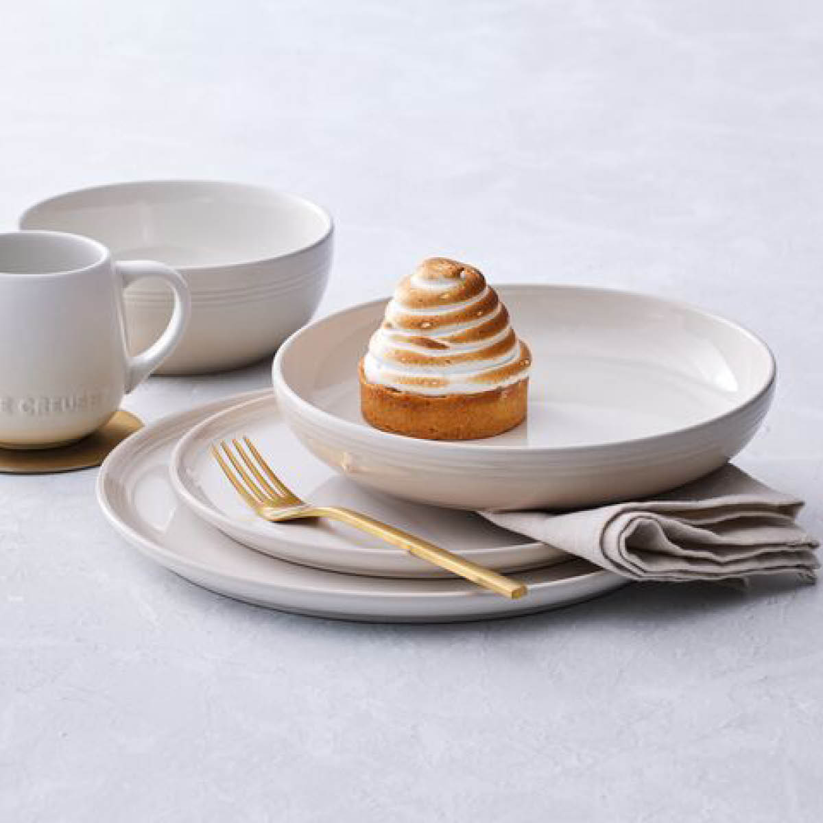 Le Creuset Coupe Collection Lautanen 27 cm Meringue
