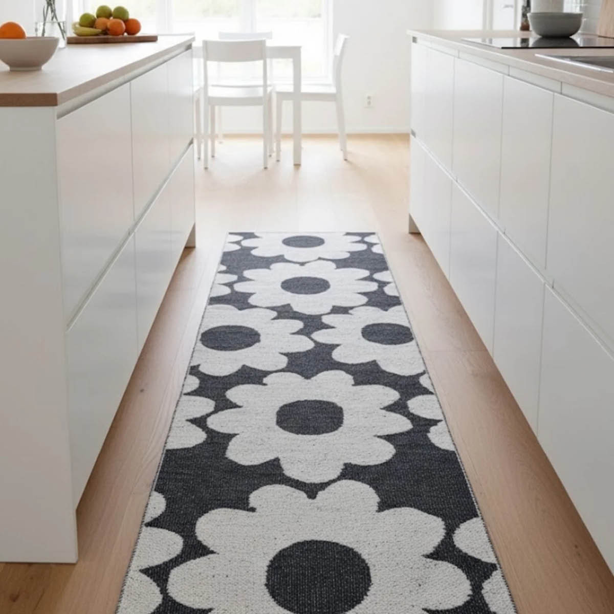 Rotor Design Flora hallmatta 250x70 cm svart/vit