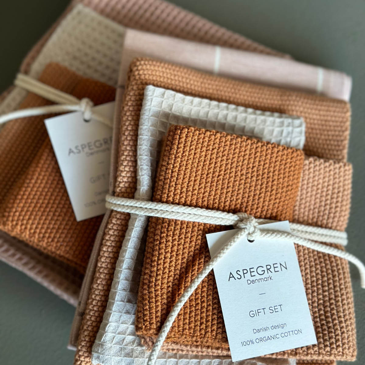 Aspegren Gåvoset 1 kökshandduk & 3 disktrasor sea buckthorn