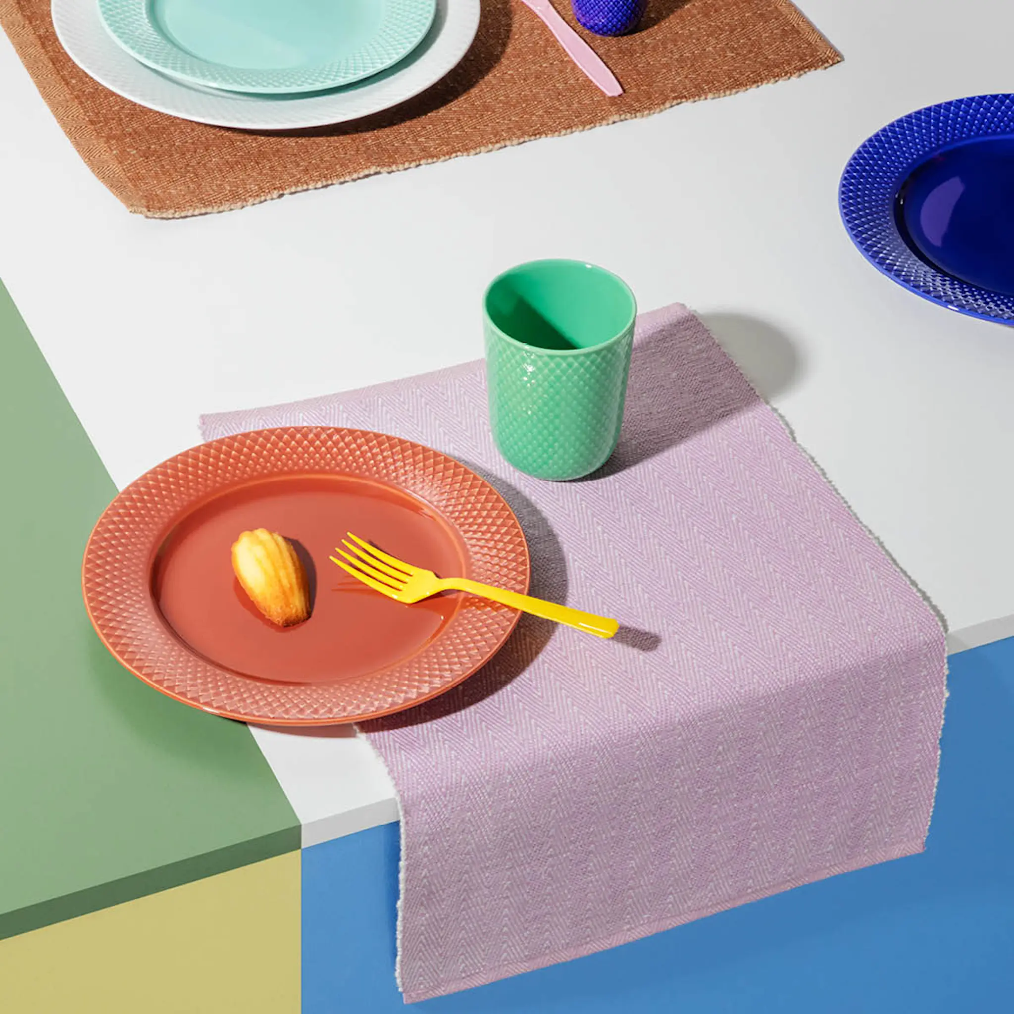 Lyngby Porcelæn Rhombe Color Tallrik 23 cm Terracotta