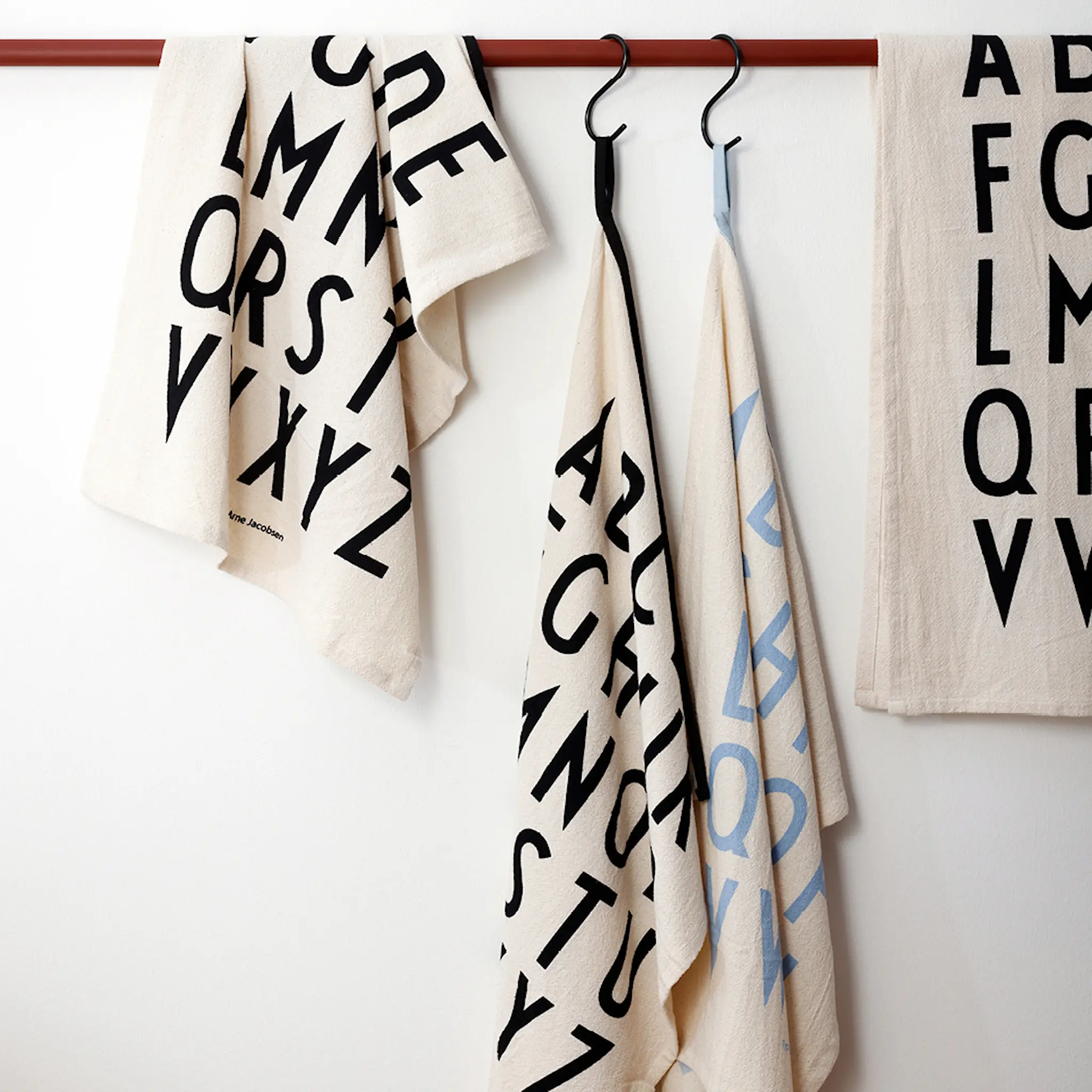 Design Letters Favourite Premium Classic kökshandduk 50'x70 cm natur/ljusblå
