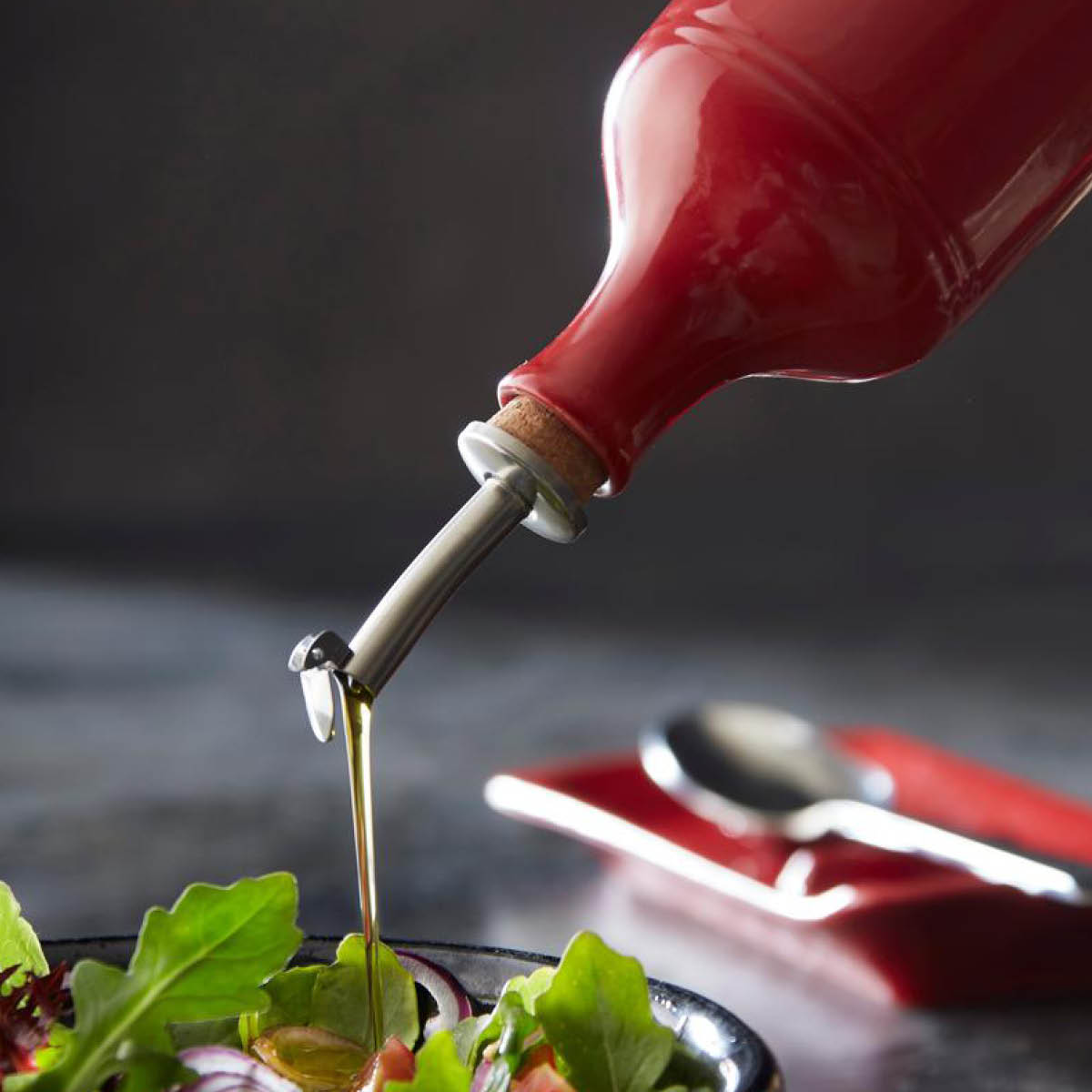 Emile Henry Flaska för olivolja 400 ml röd