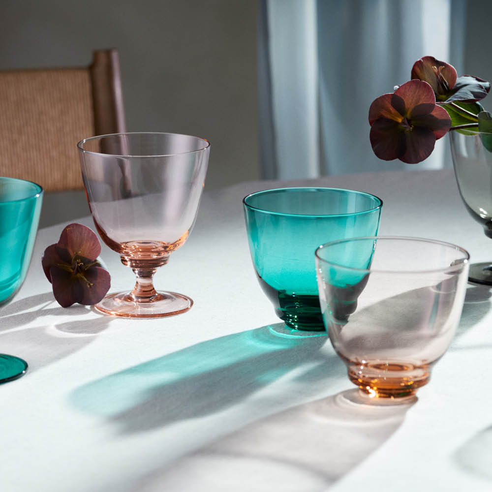 Holmegaard Flow Jalallinen Lasi 35 cl Emerald Green