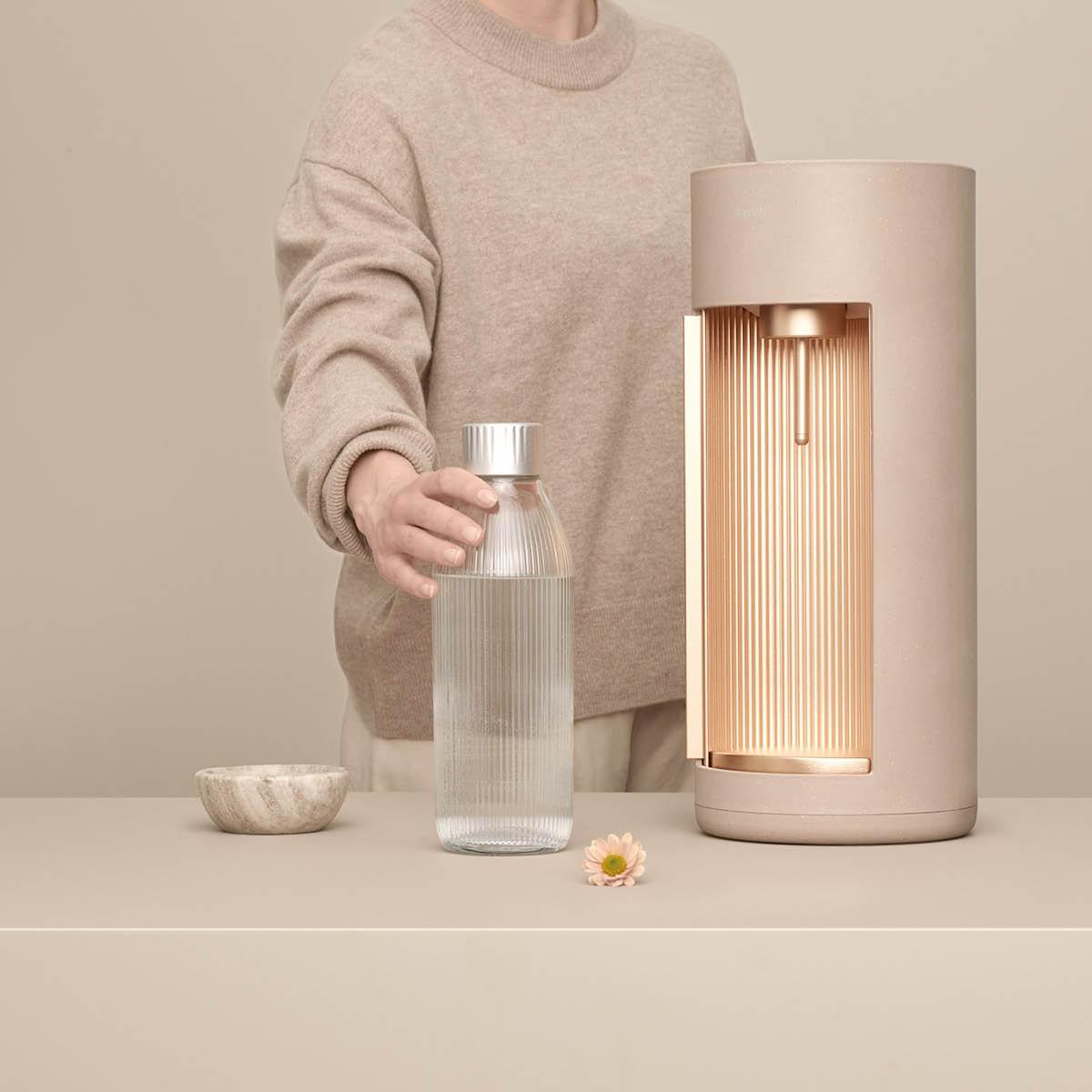 Mysoda Glassy hiilihappolaite 1 L lasipullolla Latte
