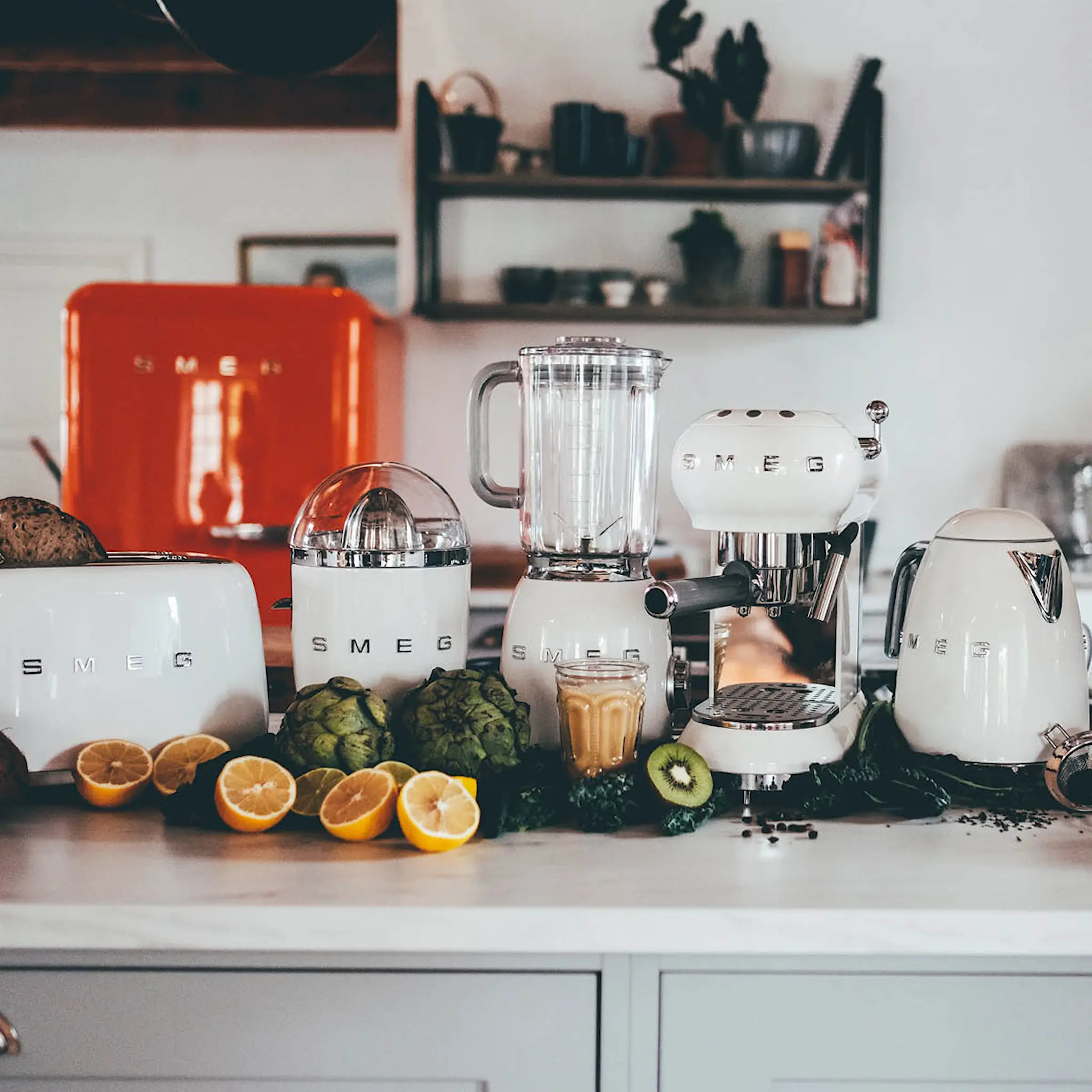 Smeg Smeg Sitruspuristin CJF11 Valkoinen