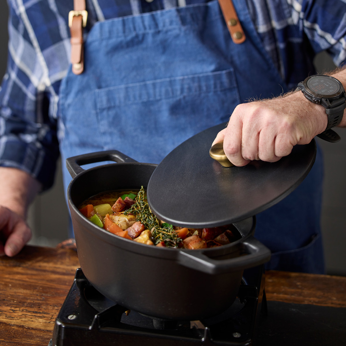 Holm Gjutjärnsgryta oval 3,8 L svart