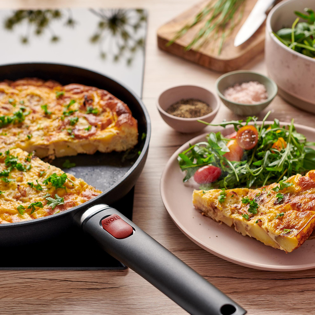 Woll ECO Lite QXR Stekpanna 28 cm avtagbart handtag Svart