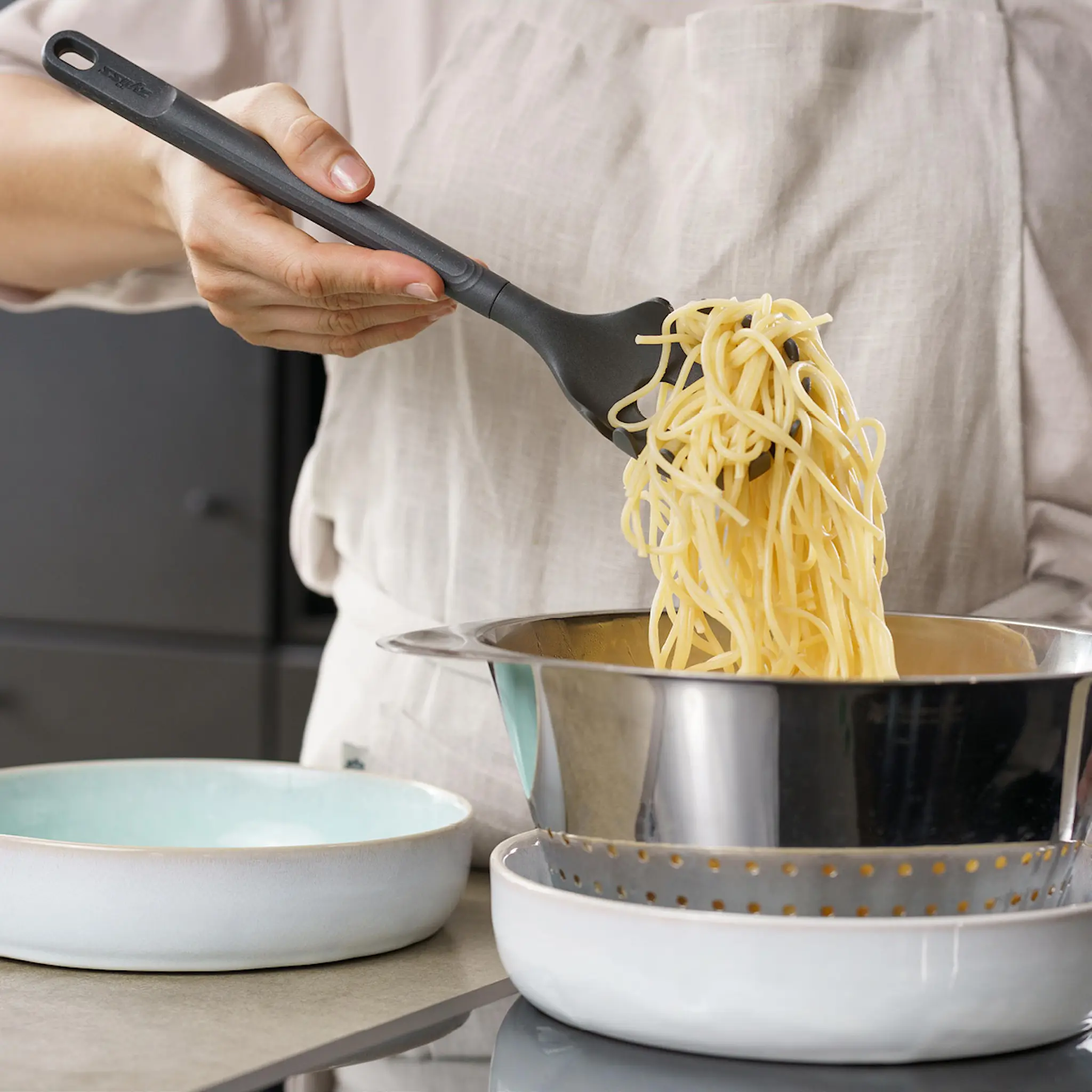 Zyliss Spaghettiøse 31 cm grå