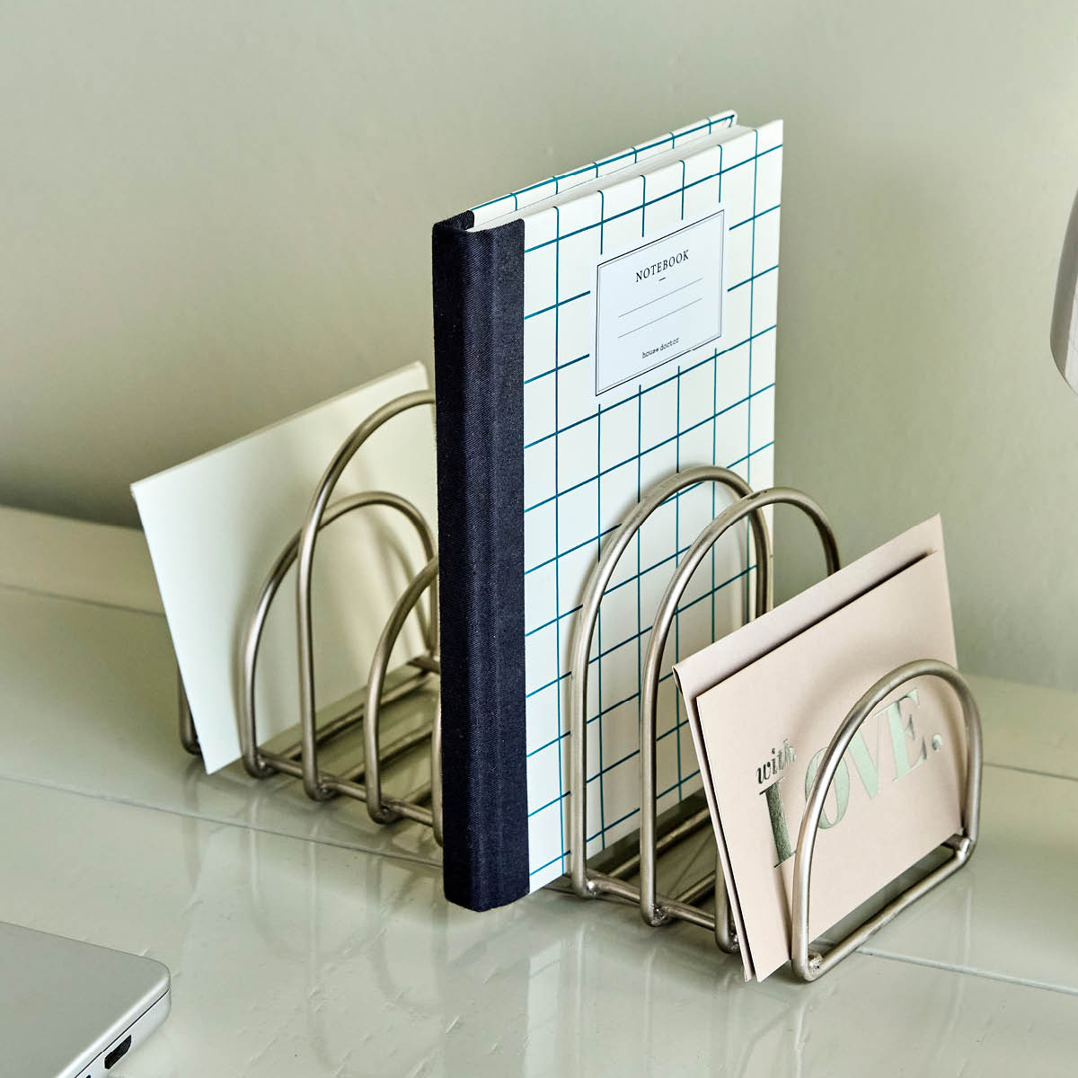 House Doctor Pampi Järjestelijä 24x10x12,5 cm Harjattu hopea