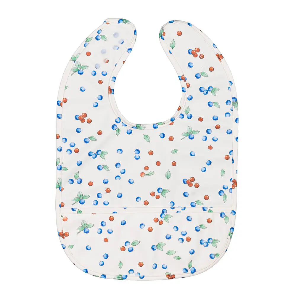 Elsa Beskow Ruokalappu 27,5x38,5 cm Pikku-Pekka Mustikkametsässä