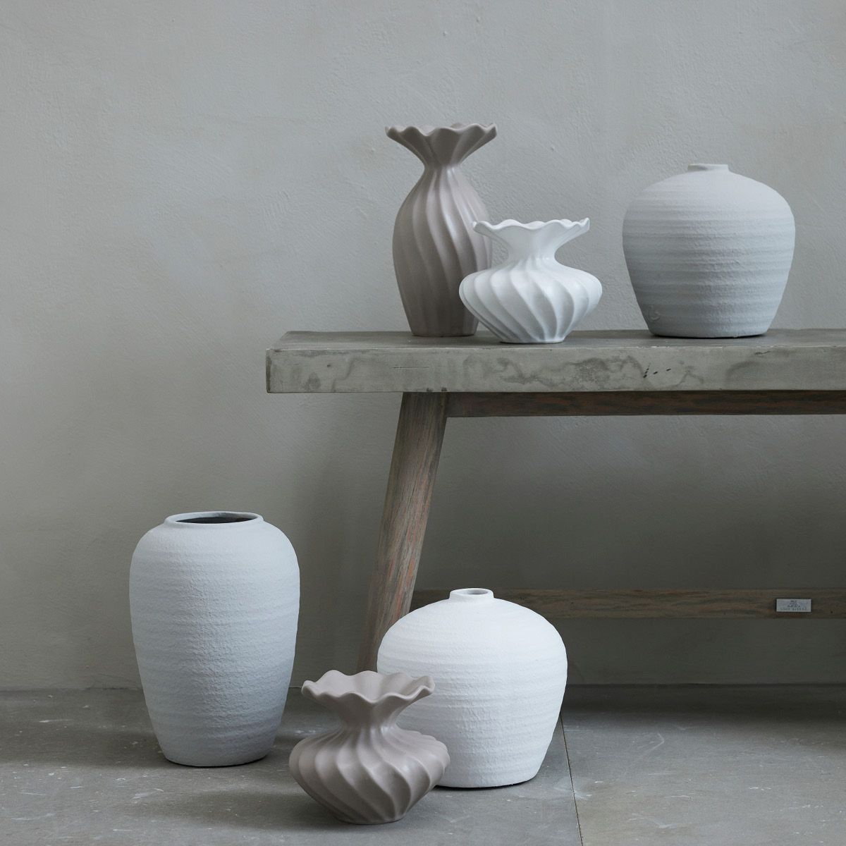 Lene Bjerre Susille vas 14 cm vit