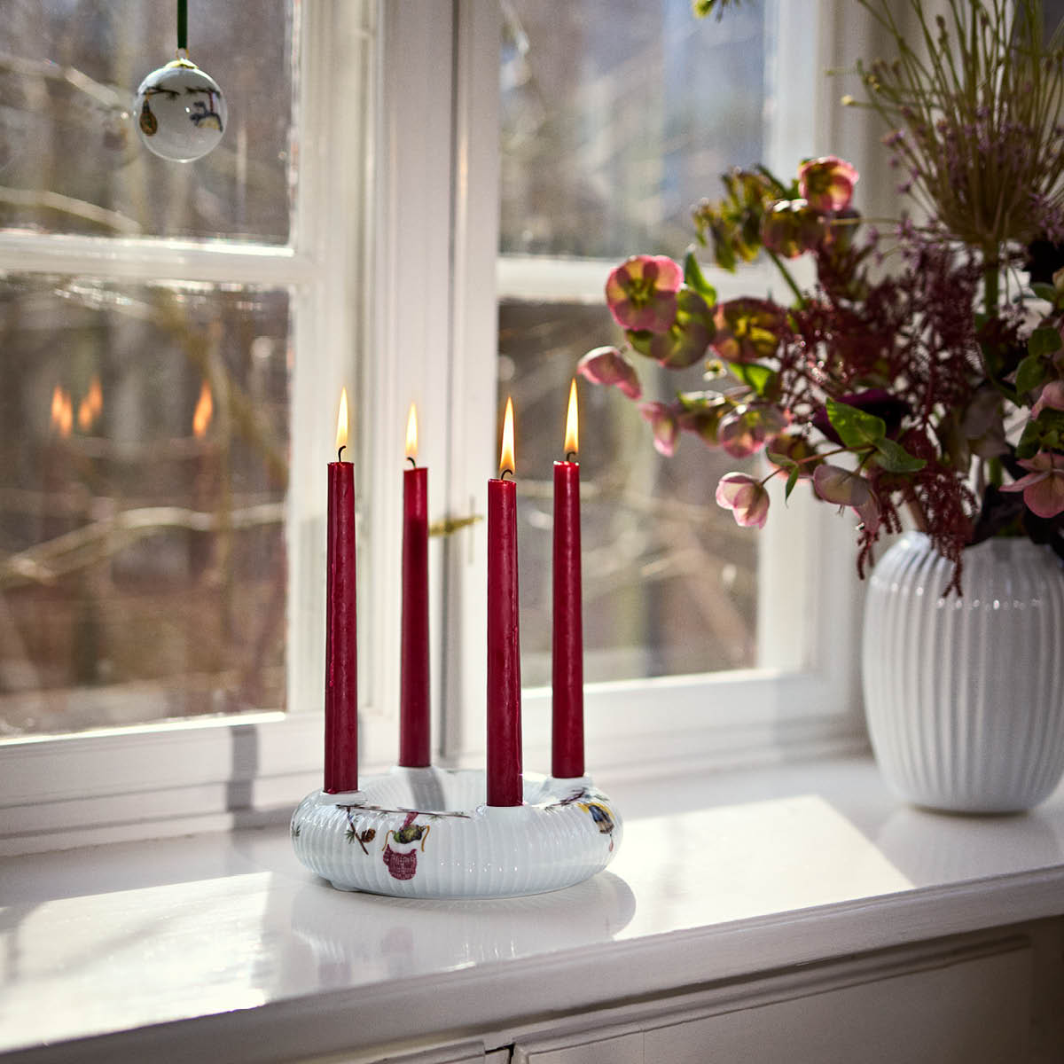 Kähler Hammershøi Christmas adventtikynttilänjalka 21,5 cm valkoinen