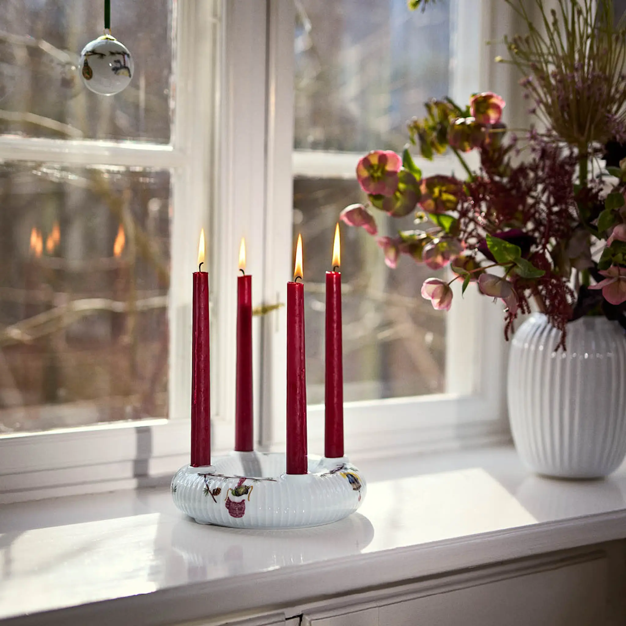 Kähler Hammershøi Christmas adventtikynttilänjalka 21,5 cm valkoinen