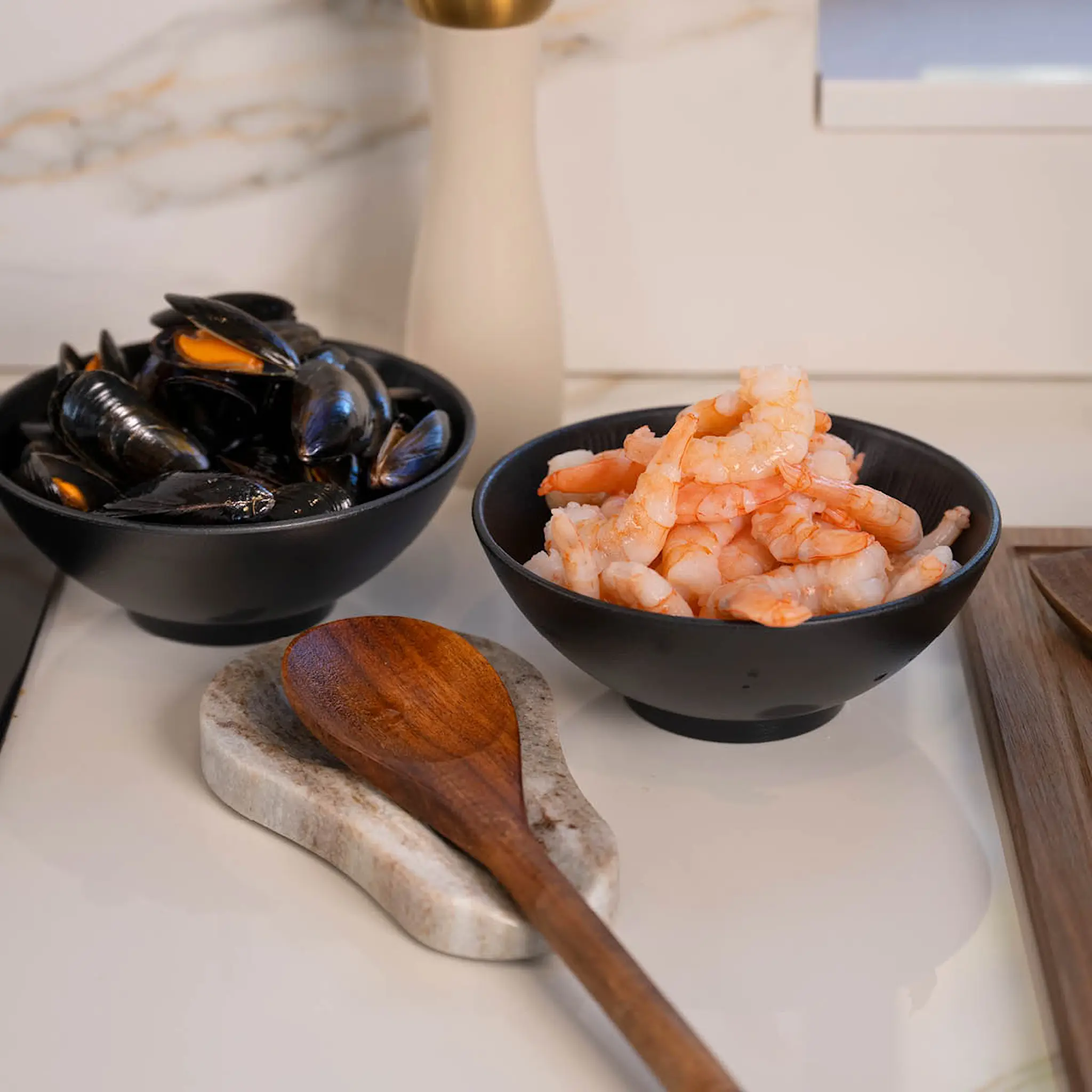 Maku Kitchen Life Gryteskjeholder marmor beige