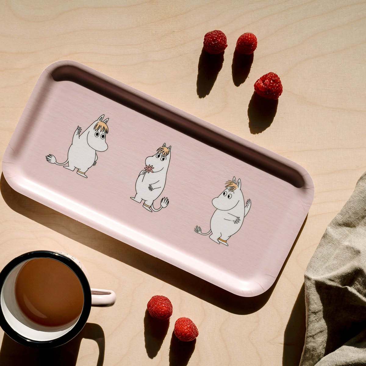 Muurla Mumin bricka  27x13 cm Retro Snorkfröken rosa