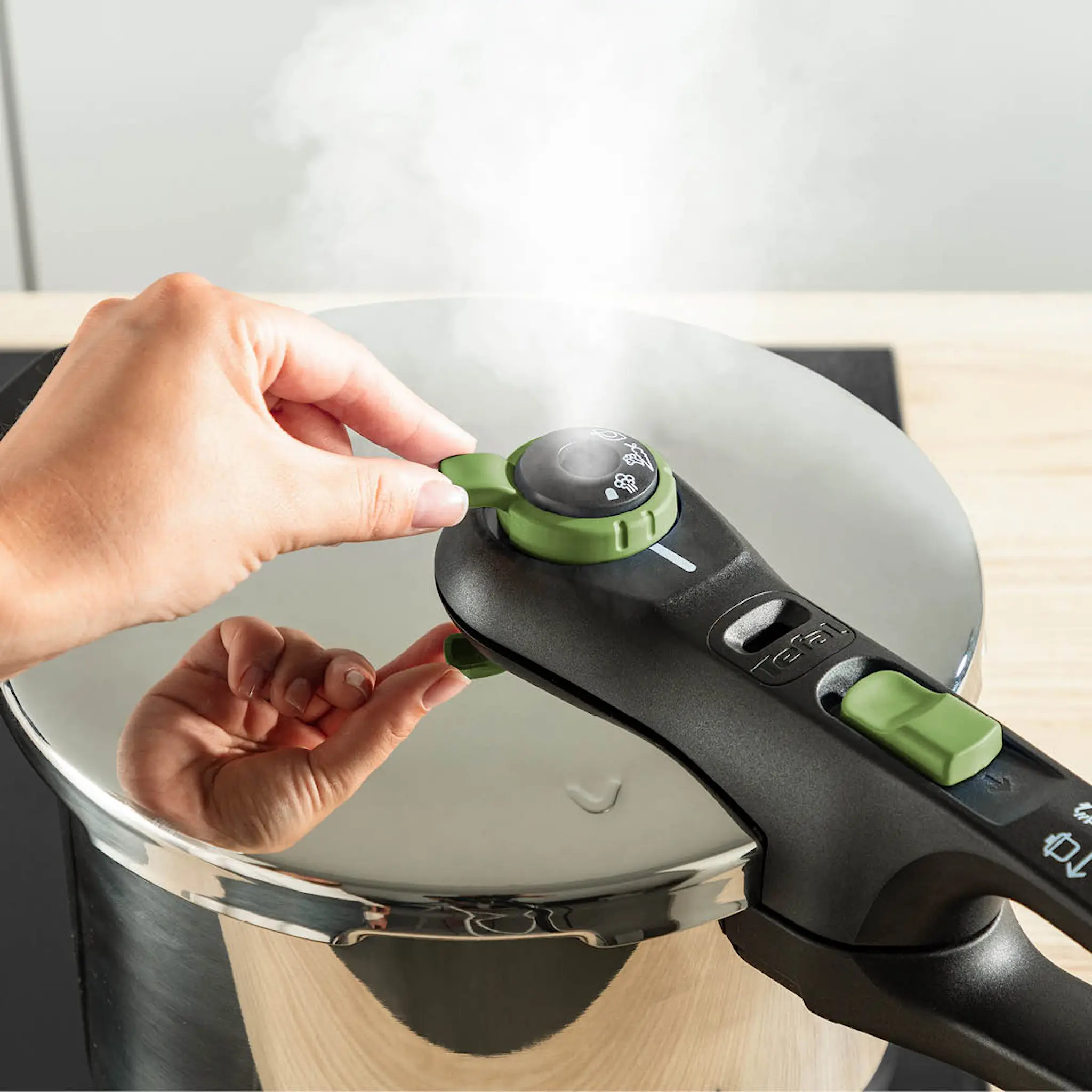 Tefal Secure Trendy Tryckkokare 4 L Rostfri