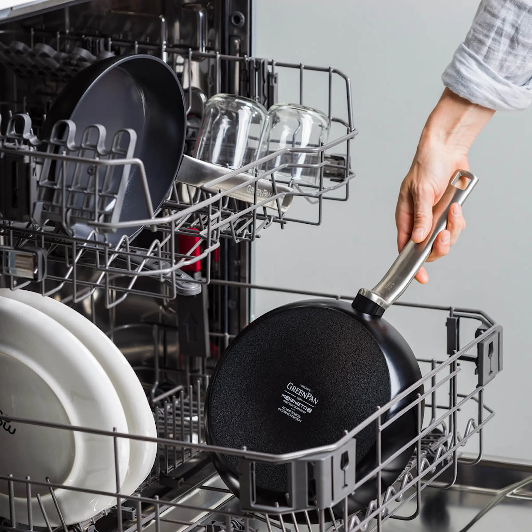 GreenPan Evolution keraaminen paistinpannu 30 cm musta