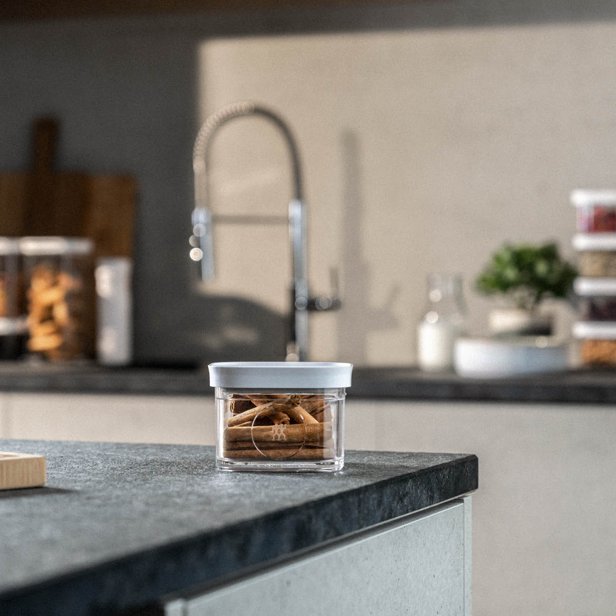 Zwilling Fresh & Save Cube Säilytyspurkki vakuumikannella 0,32 L