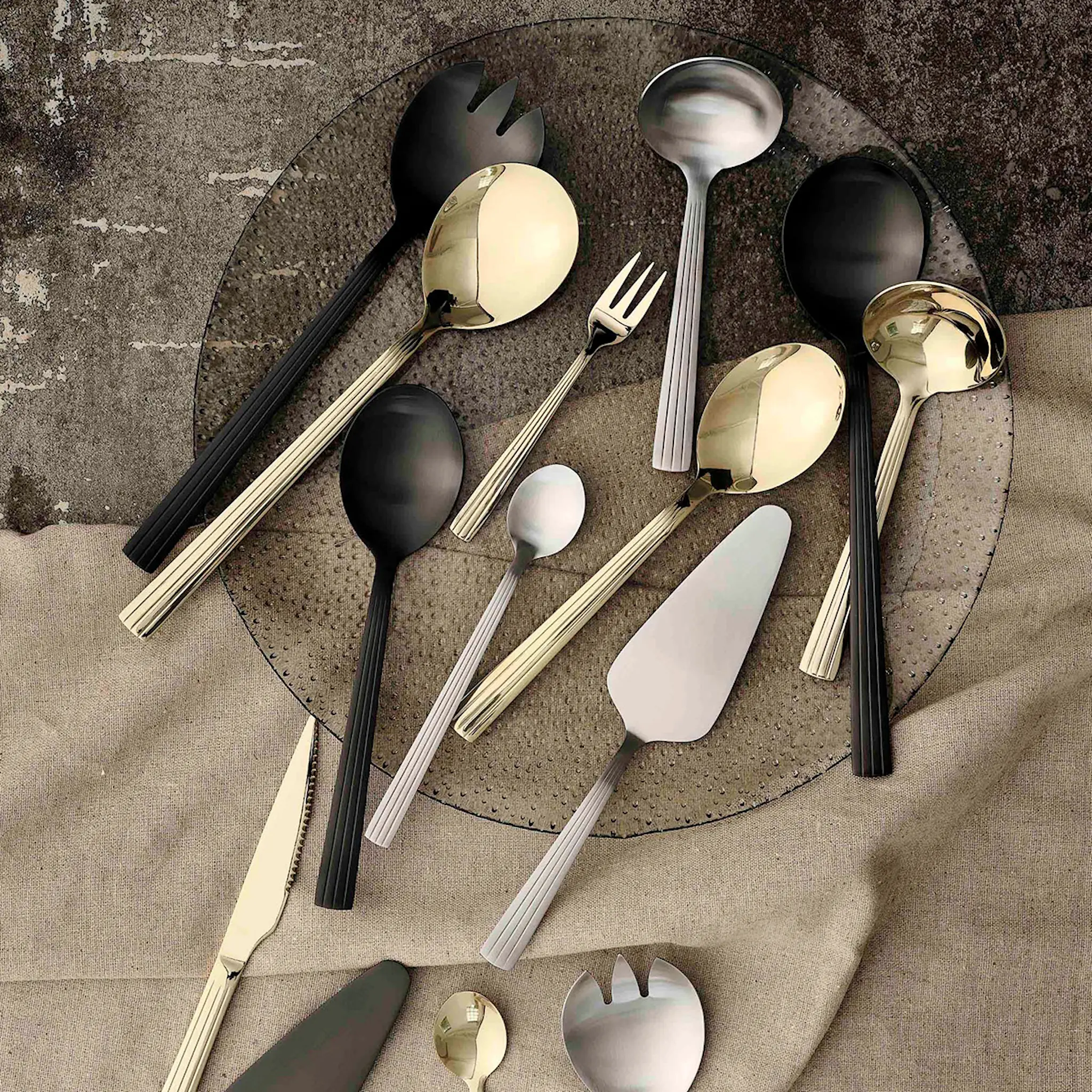Aida RAW Cutlery sås/potatisked 2 delar champagne gold